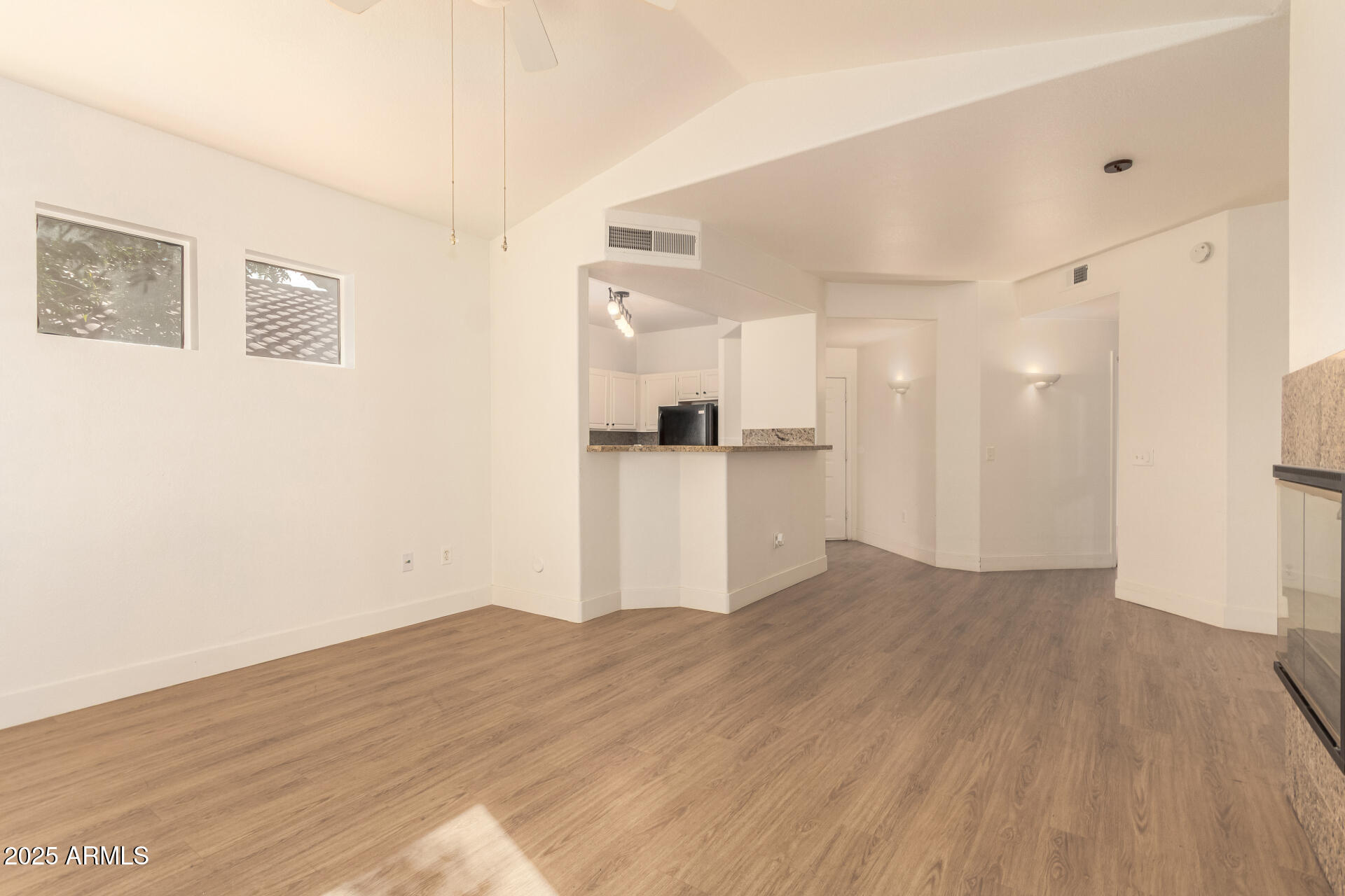 2929 W YORKSHIRE Drive 1061