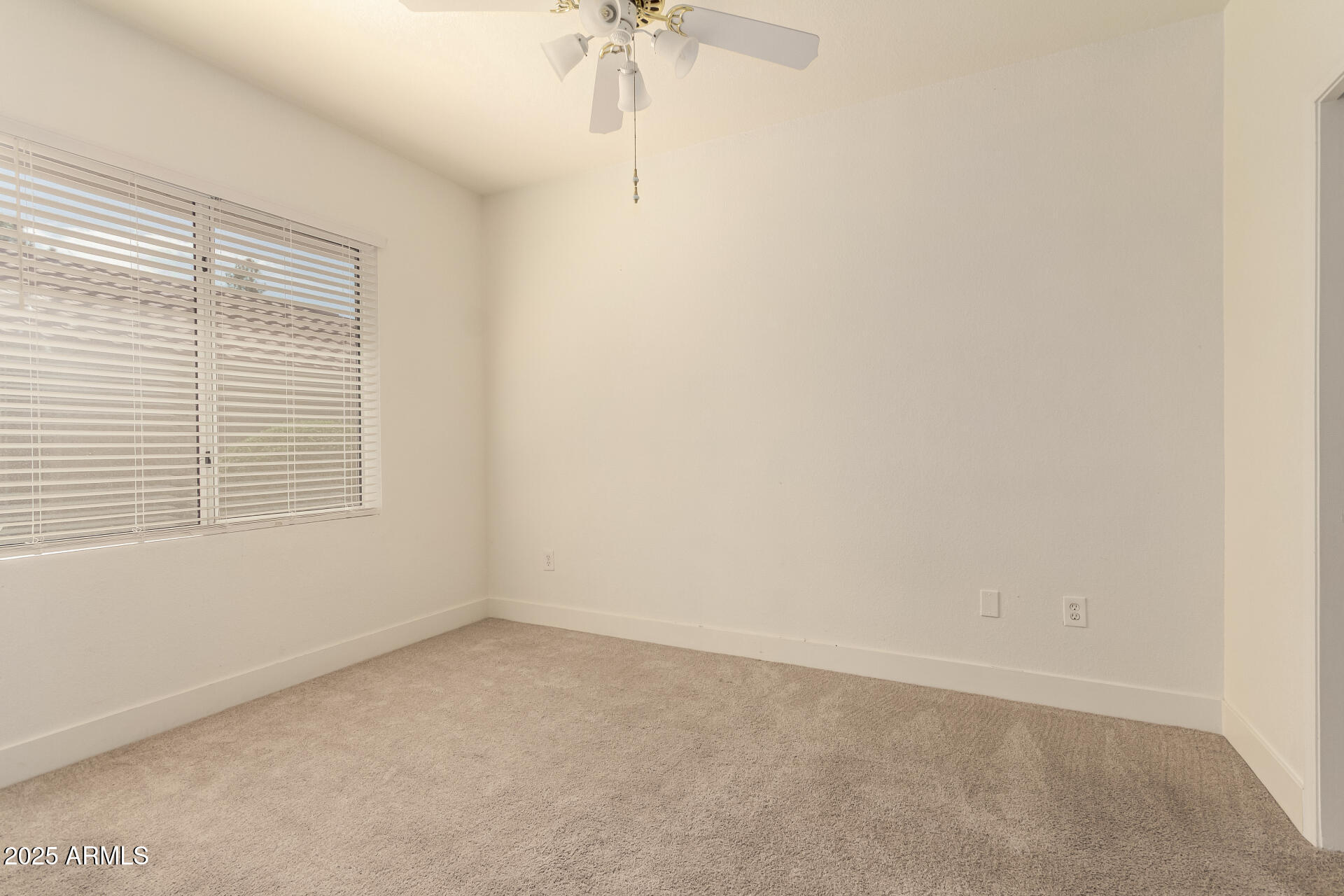 2929 W YORKSHIRE Drive 1061