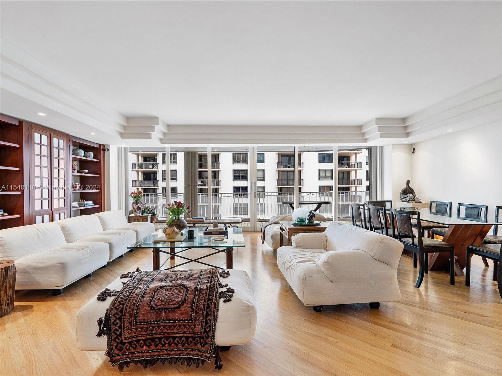 10155 Collins Ave # 506