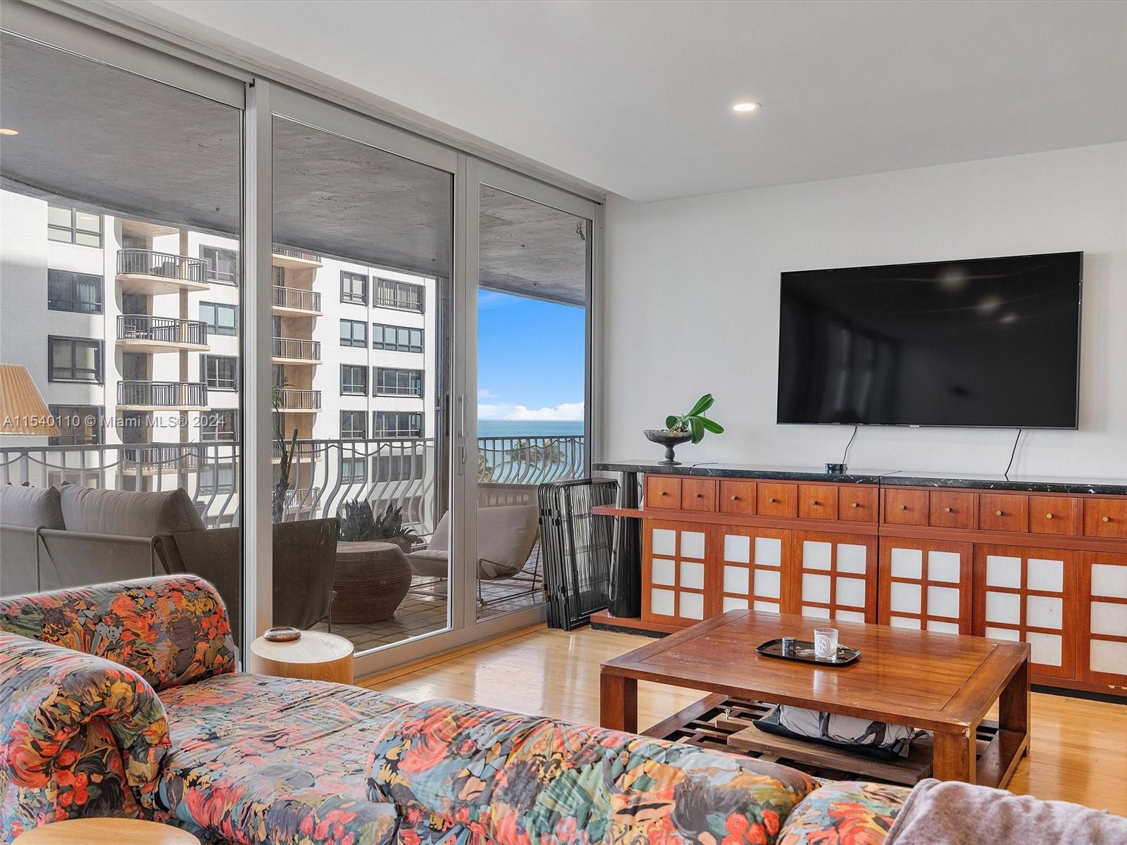 10155 Collins Ave # 506