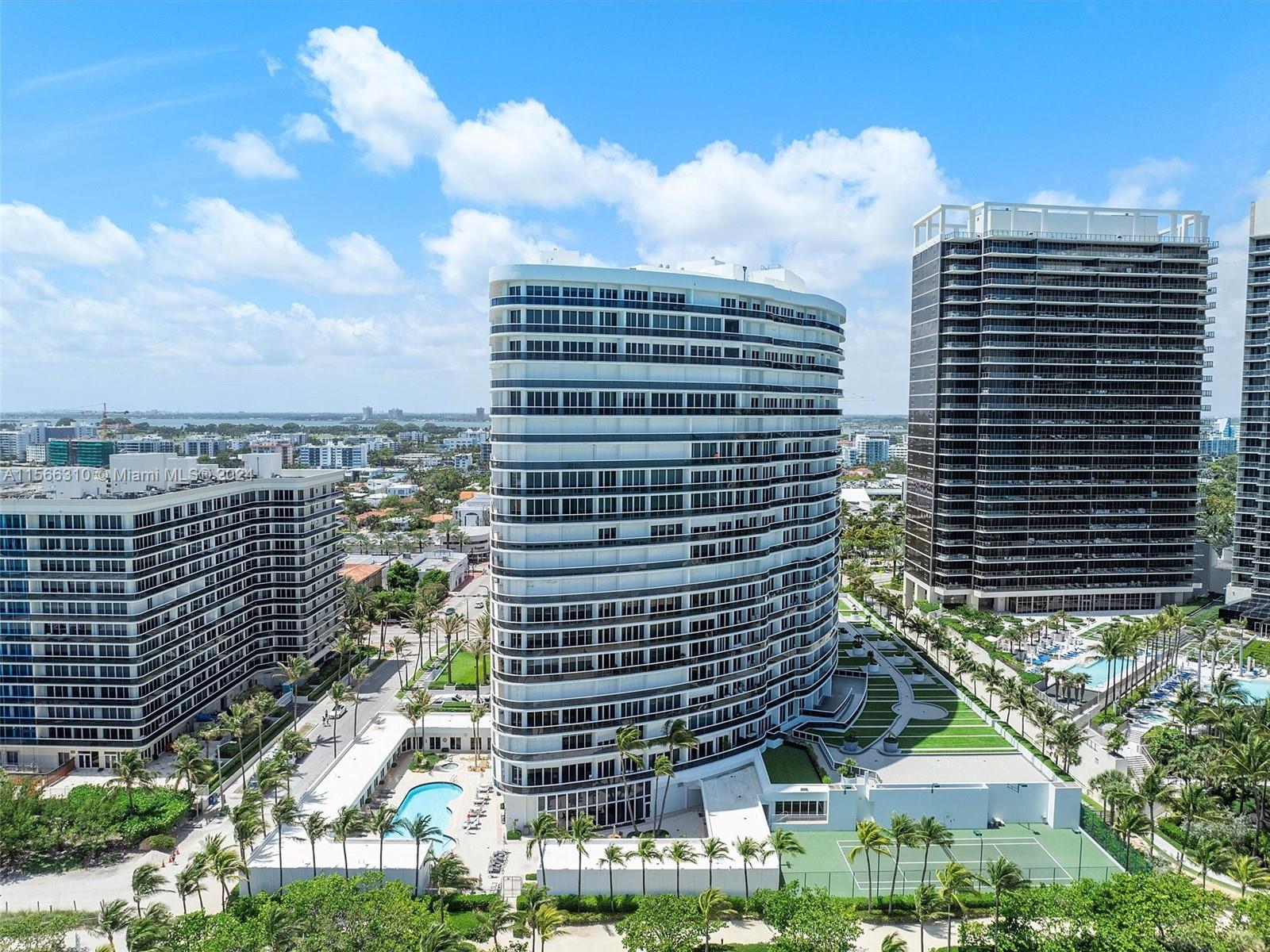 9601 Collins Ave Unit: PH206