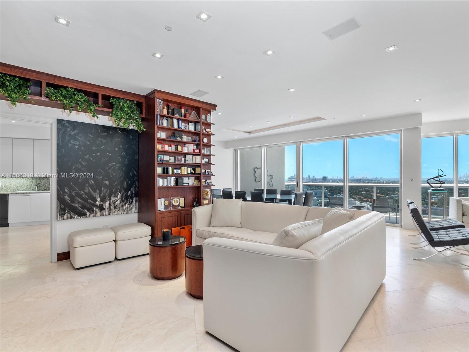9601 Collins Ave Unit: PH206