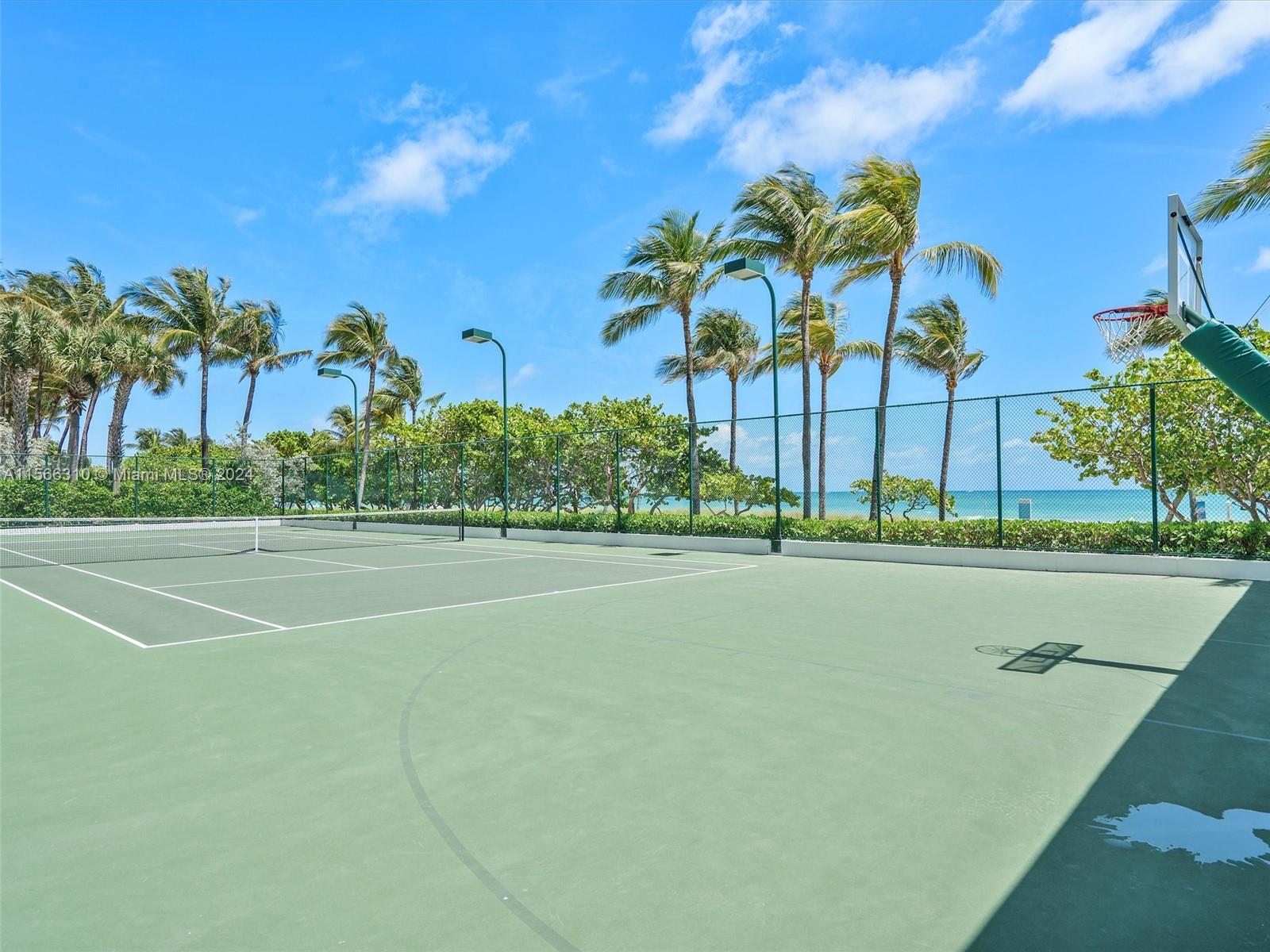 9601 Collins Ave Unit: PH206