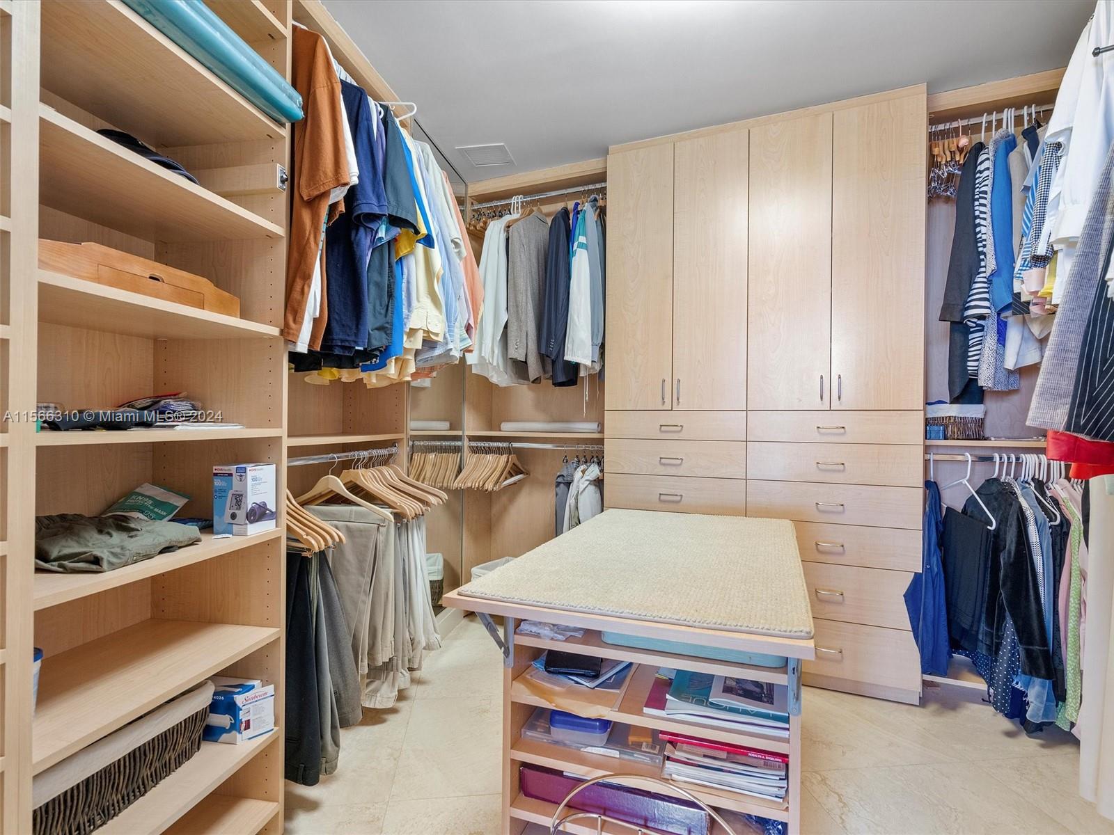 9601 Collins Ave Unit: PH206