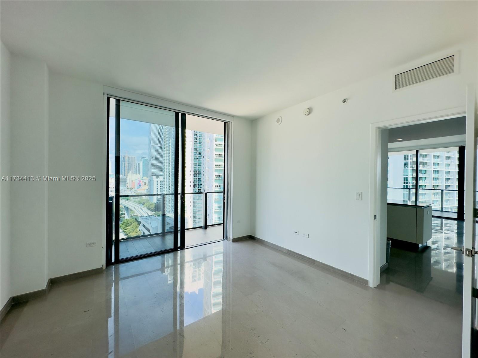 68 SE 6th St # 1011