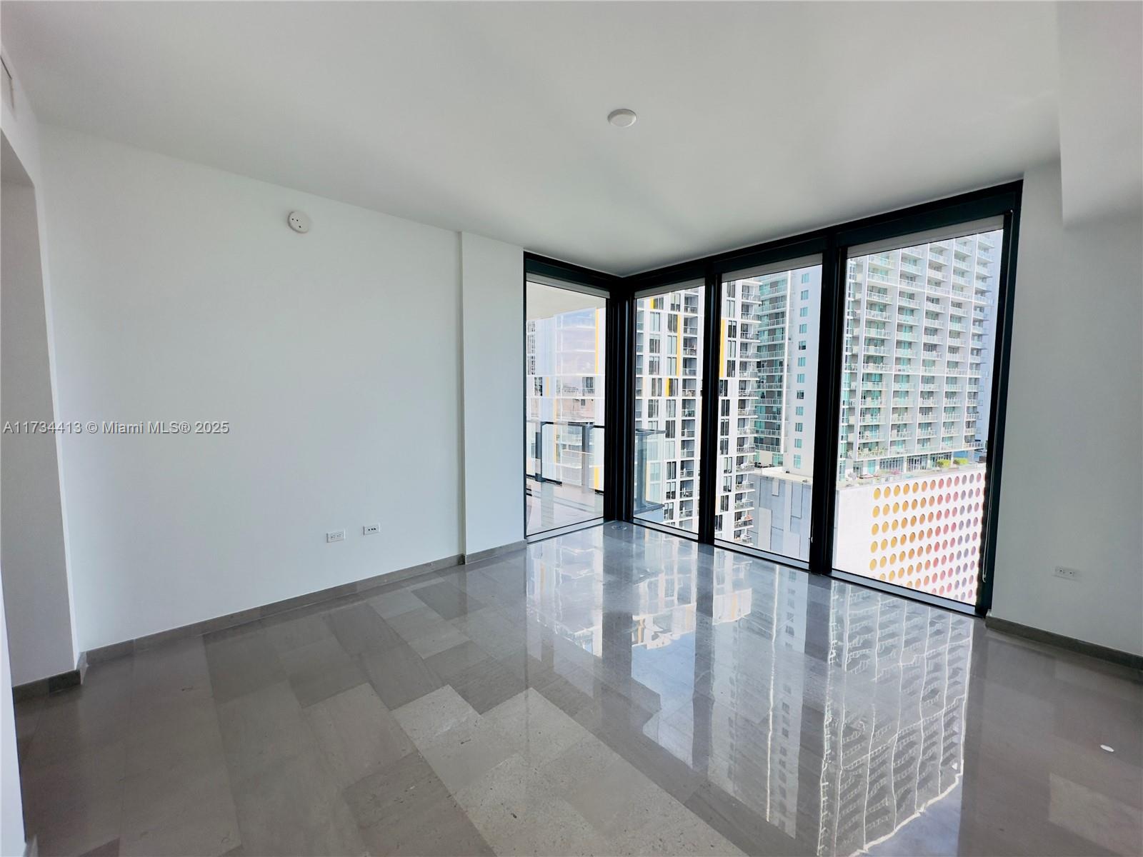 68 SE 6th St # 1011