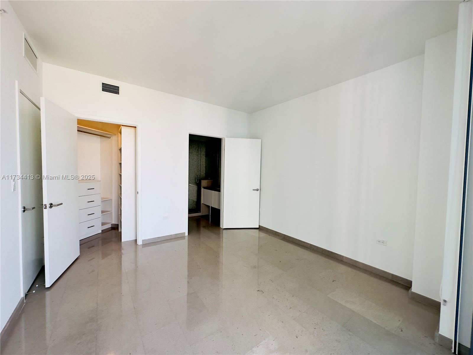 68 SE 6th St # 1011