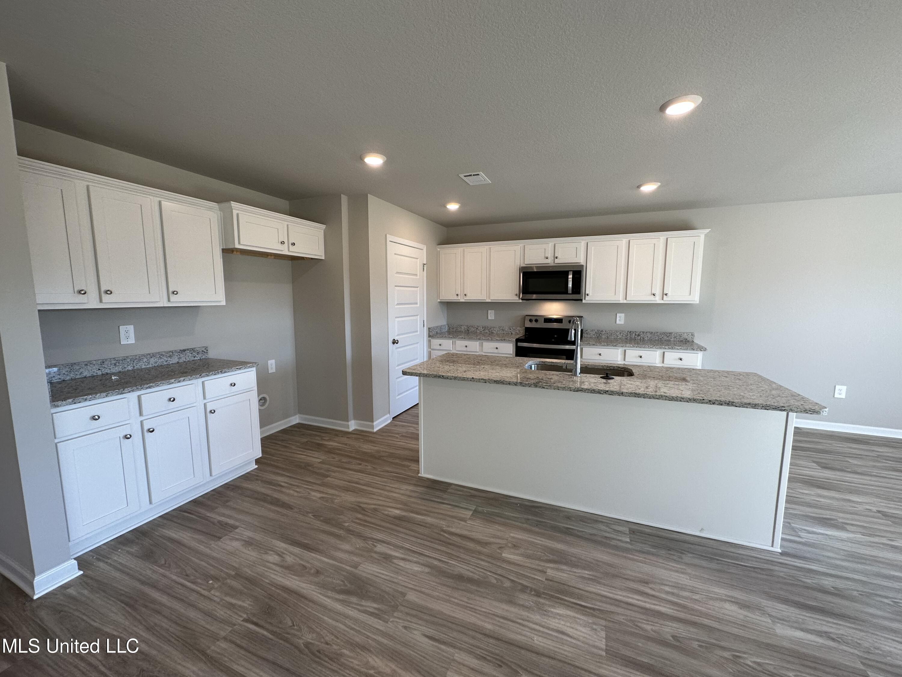 15333 Leighwood Lane