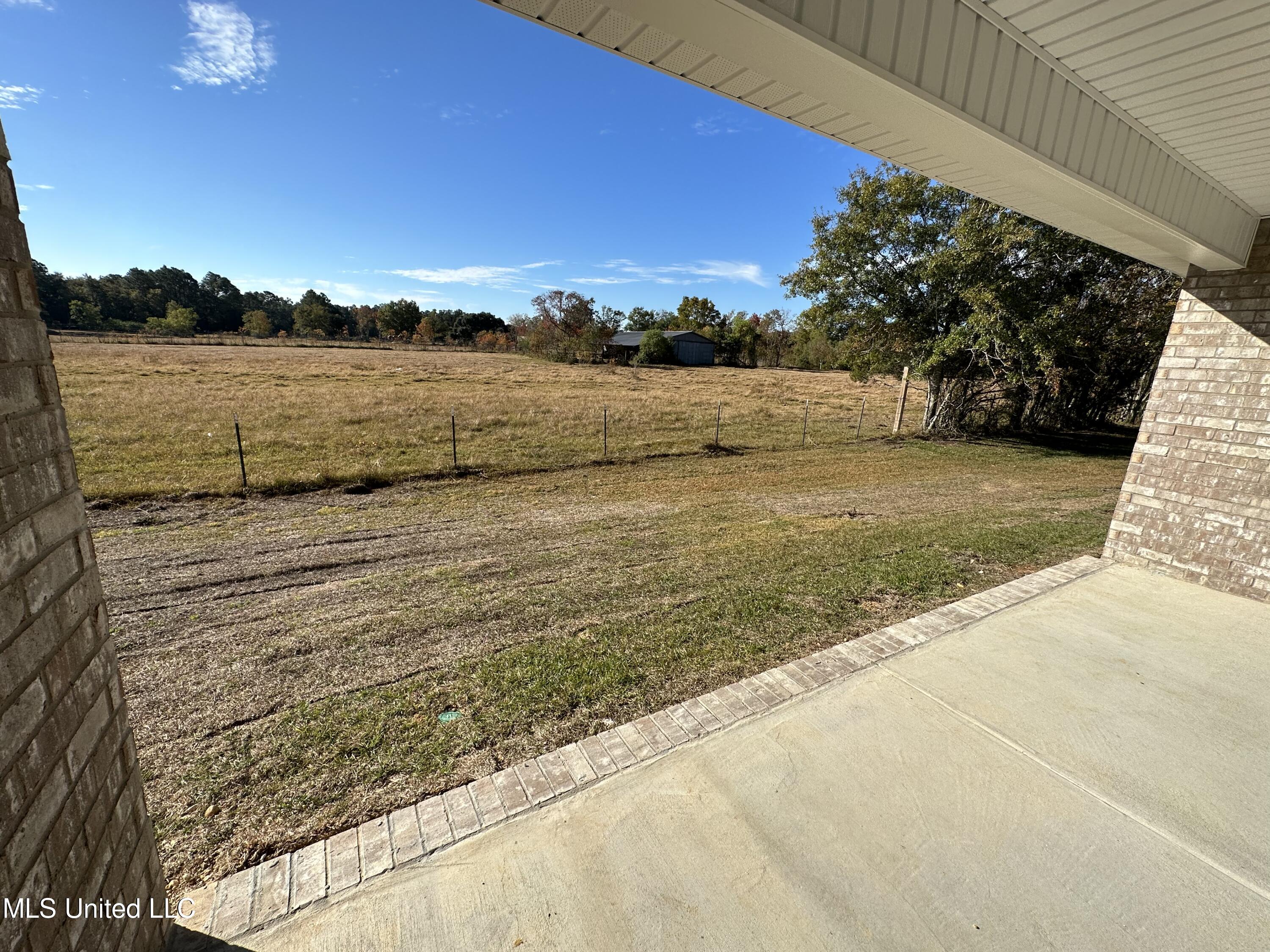 15333 Leighwood Lane