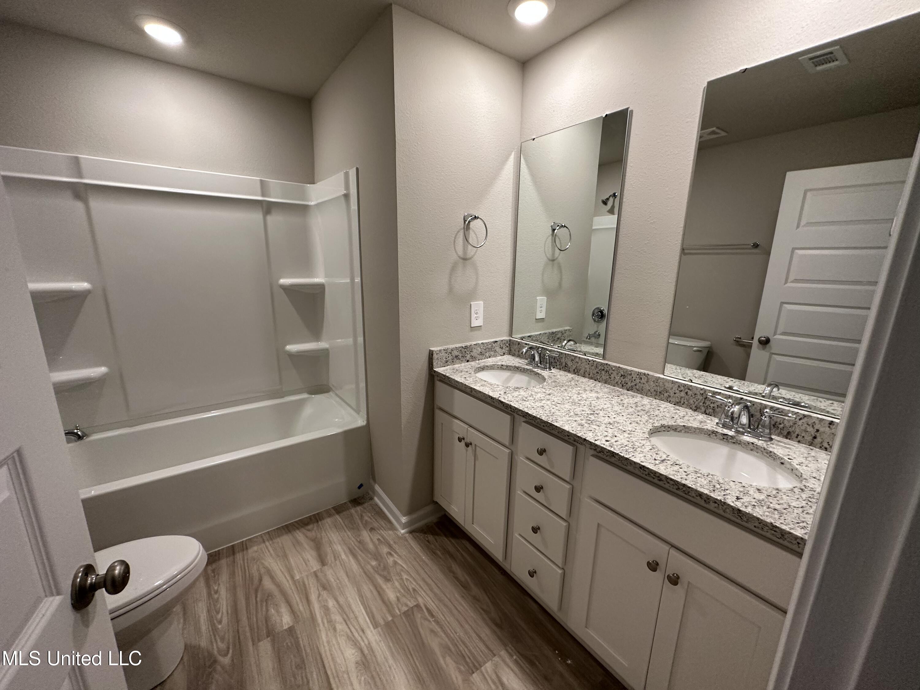 15333 Leighwood Lane