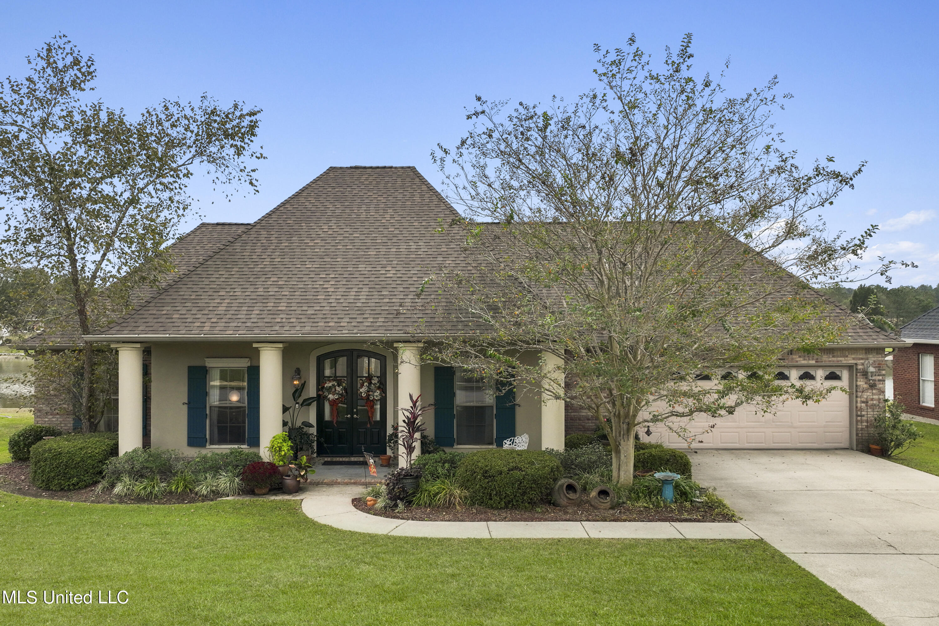 15348 Overlook Drive