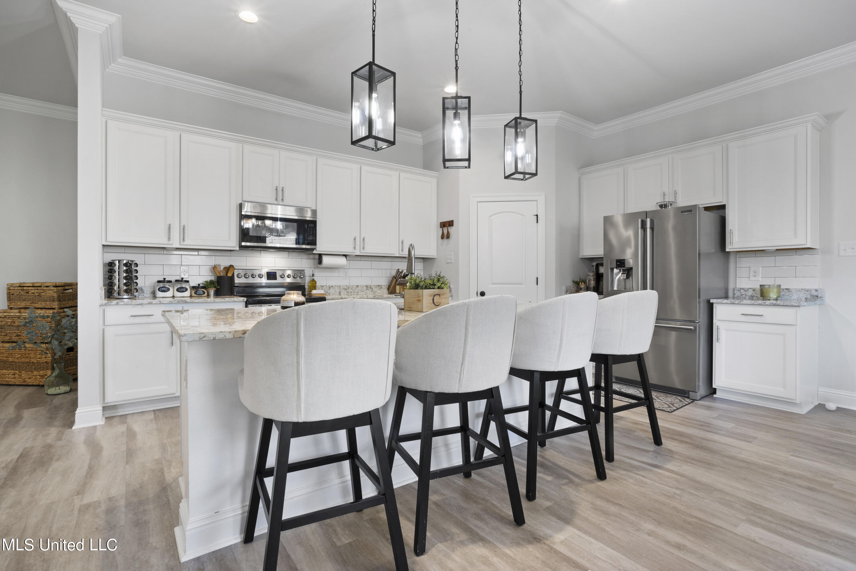 9401 Lost Tree Trail