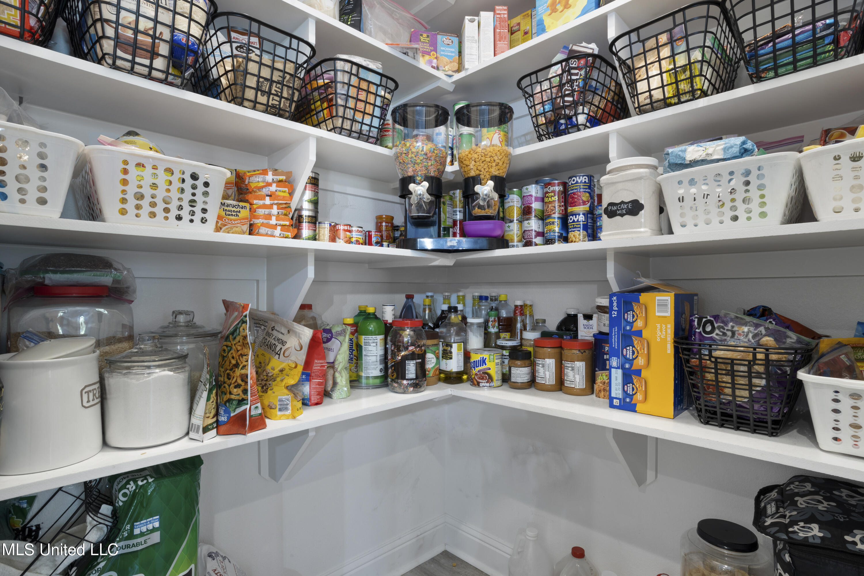 9401 Lost Tree Trail