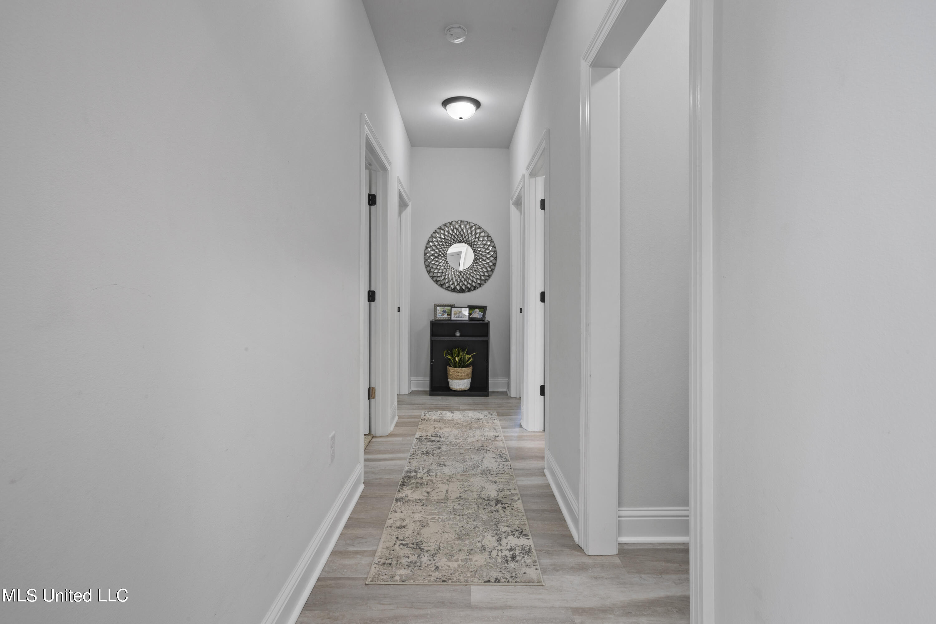 9401 Lost Tree Trail