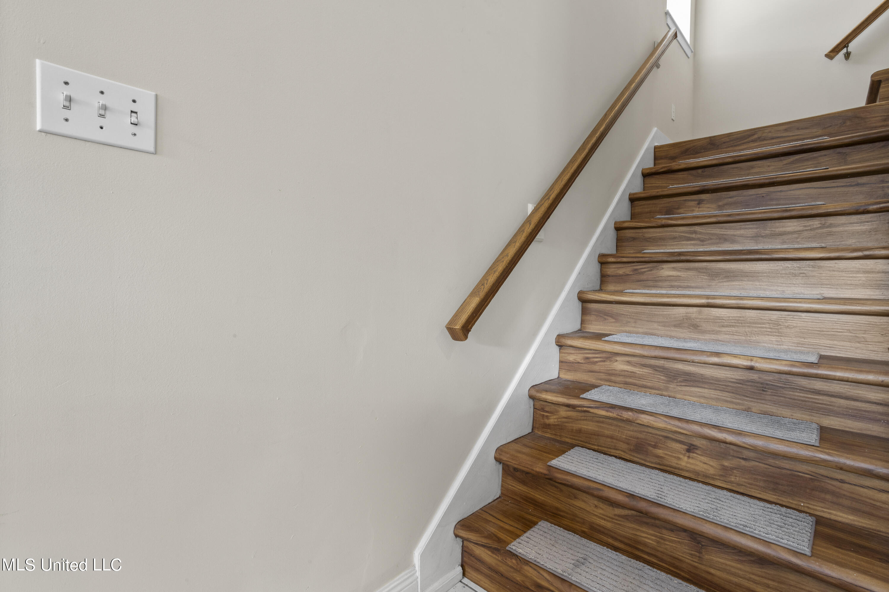 2568 Brighton Circle