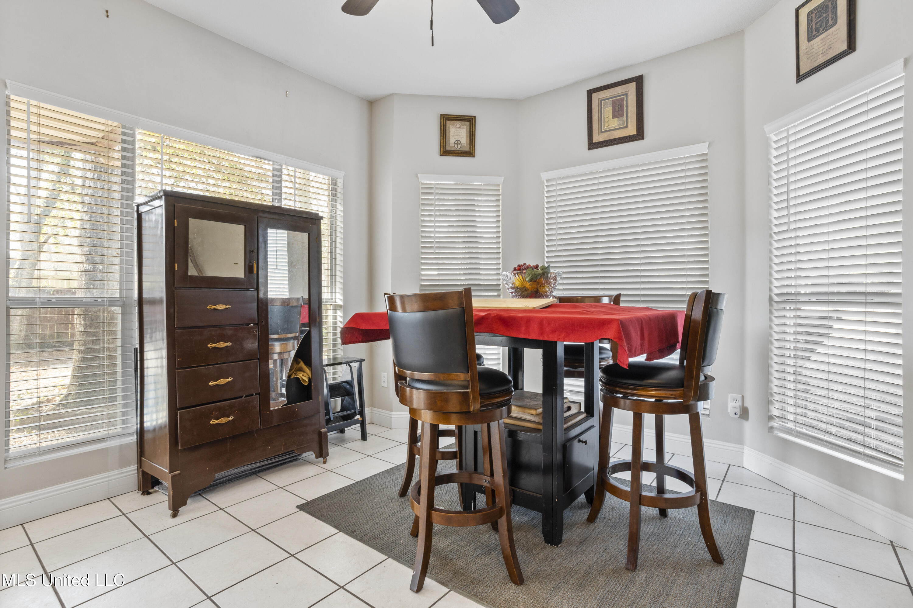 2568 Brighton Circle