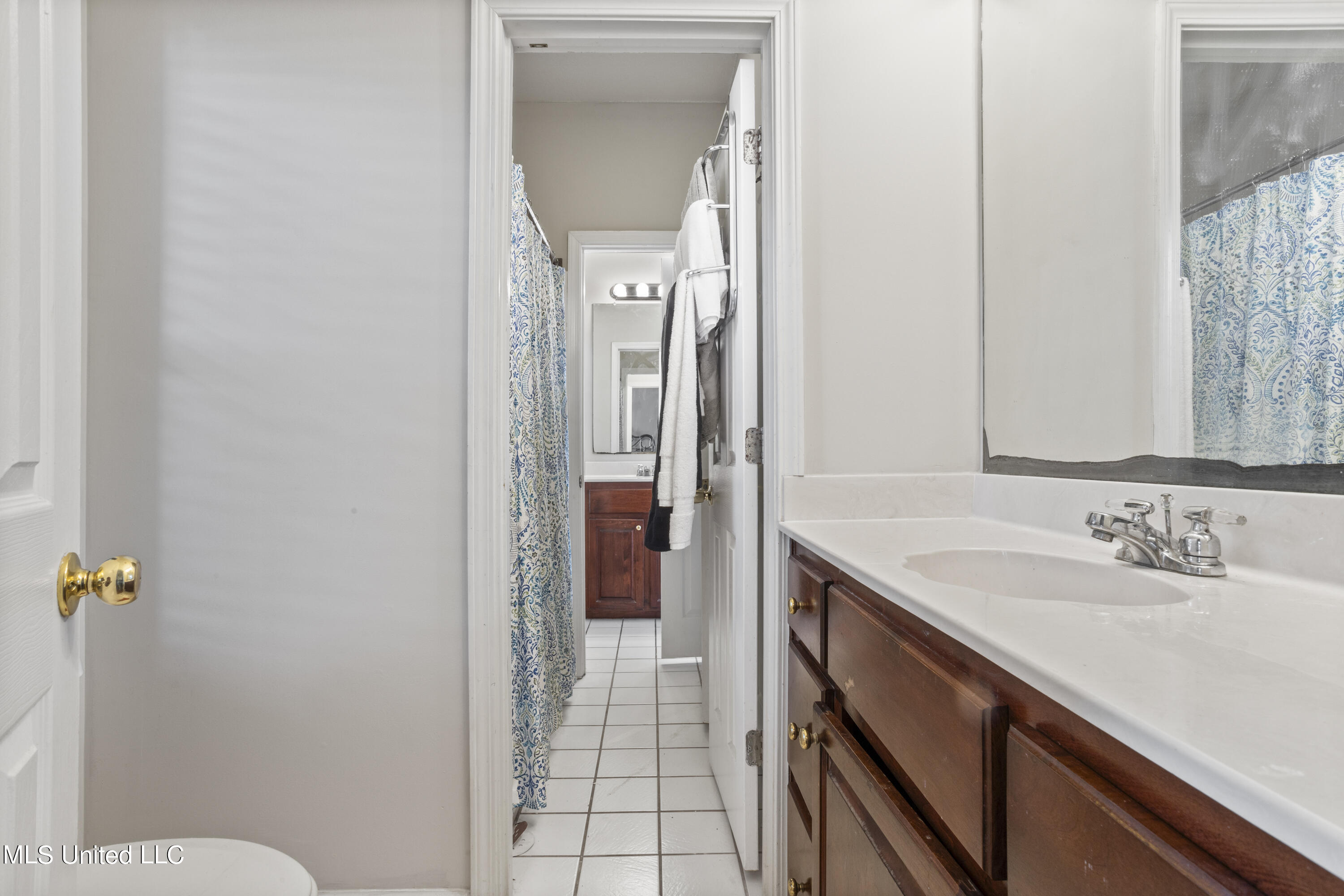 2568 Brighton Circle