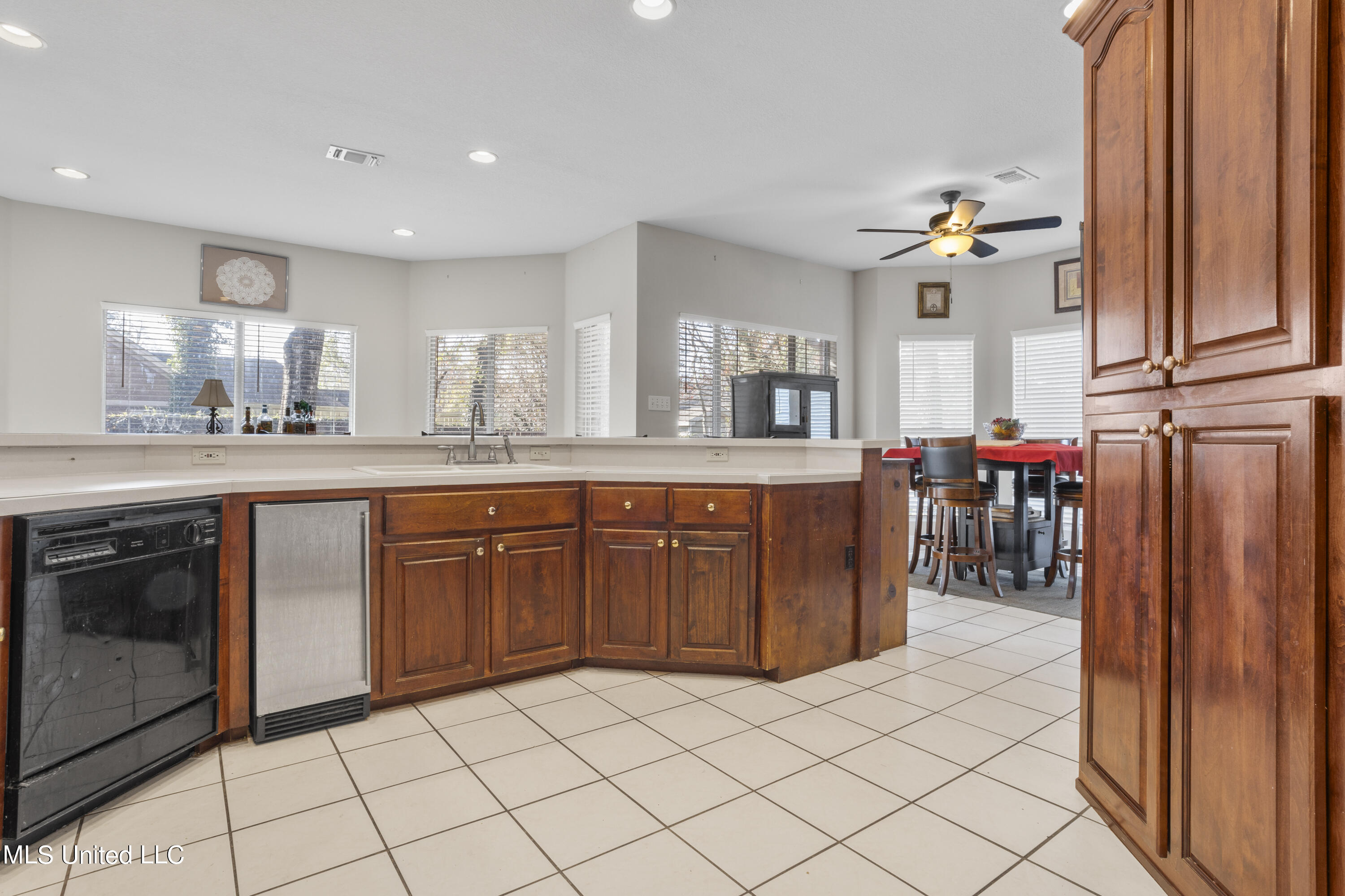 2568 Brighton Circle