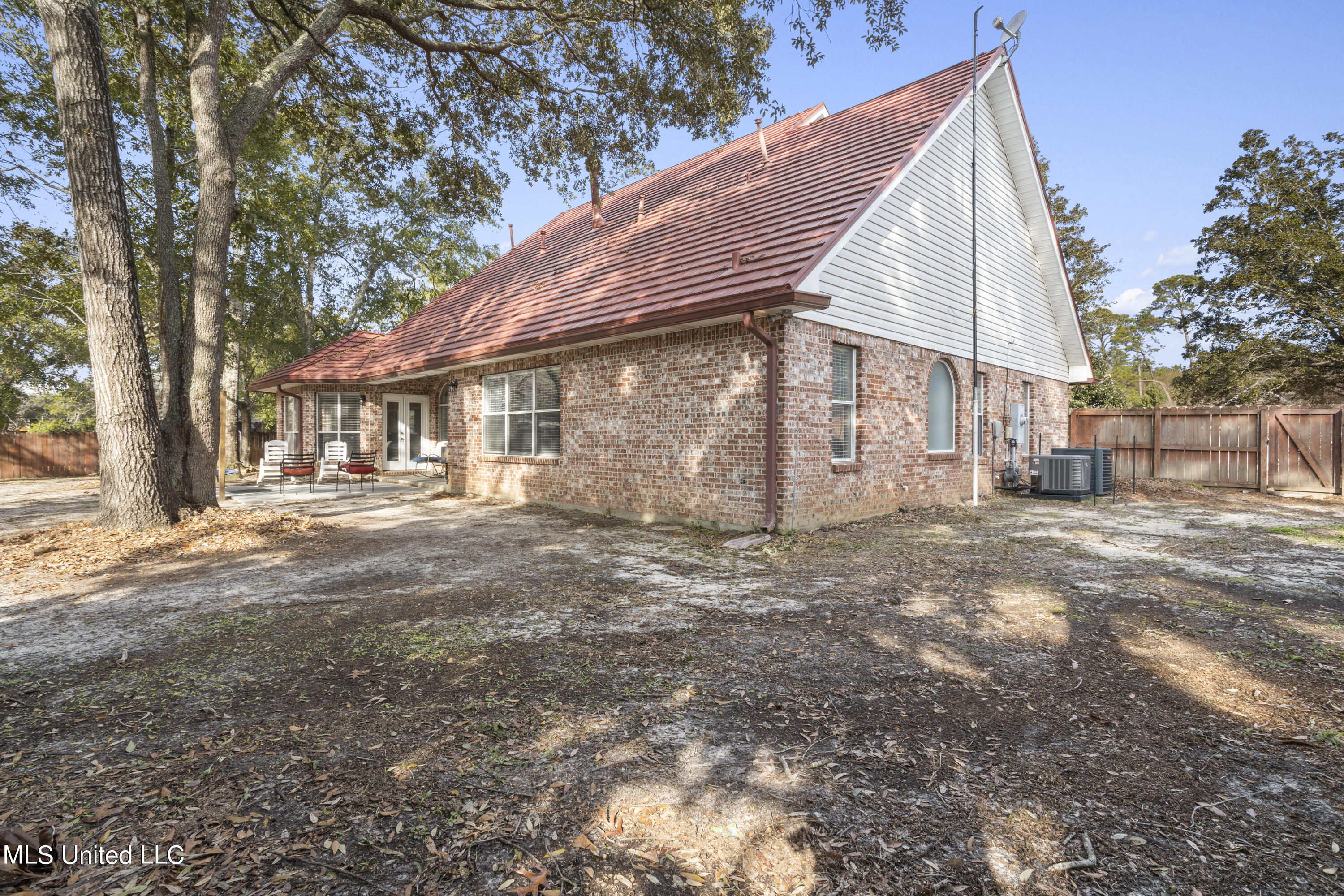 2568 Brighton Circle