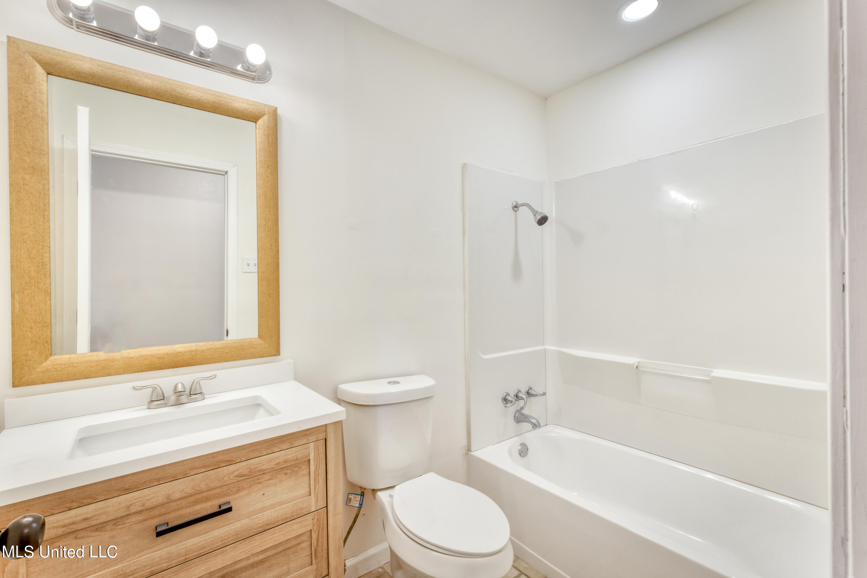 16200 Cervantes Court