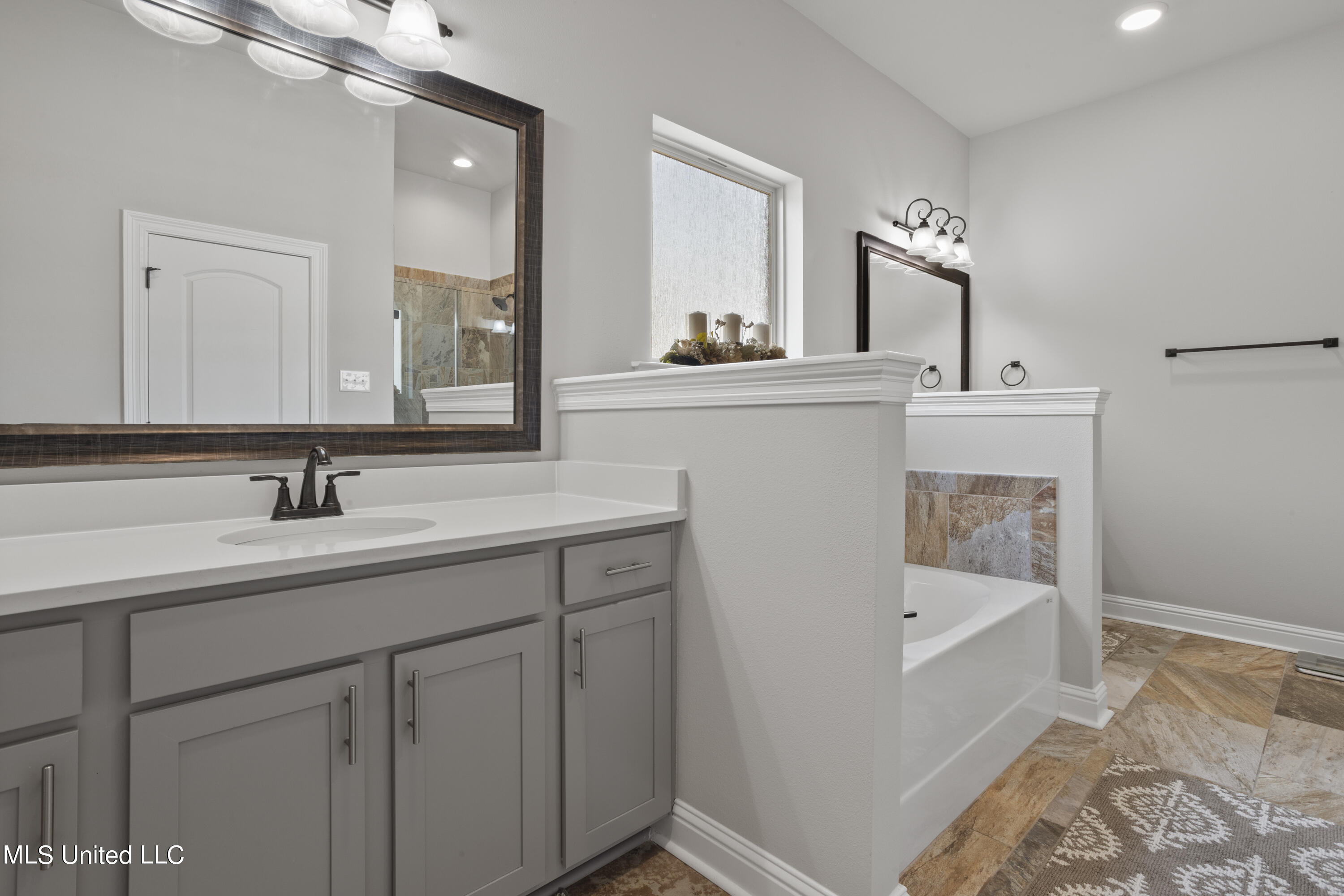 24601 Knollwood Drive