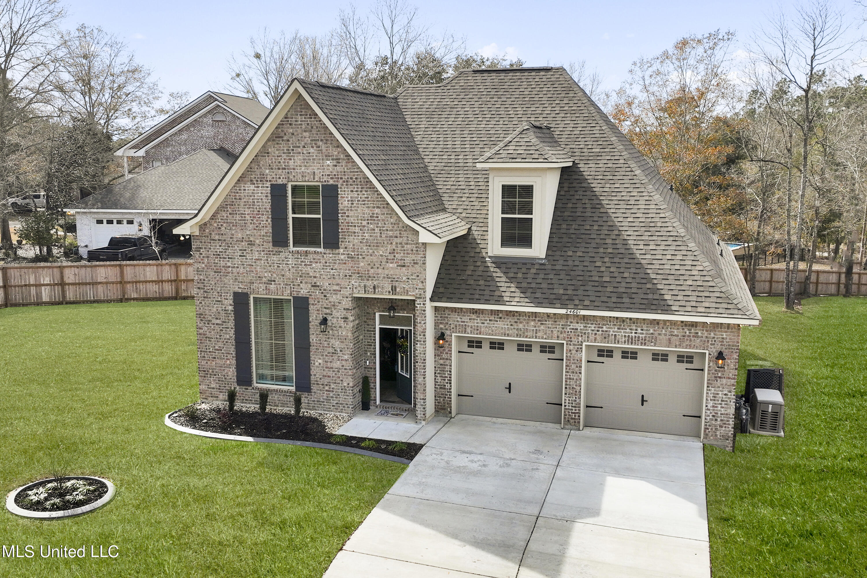 24601 Knollwood Drive