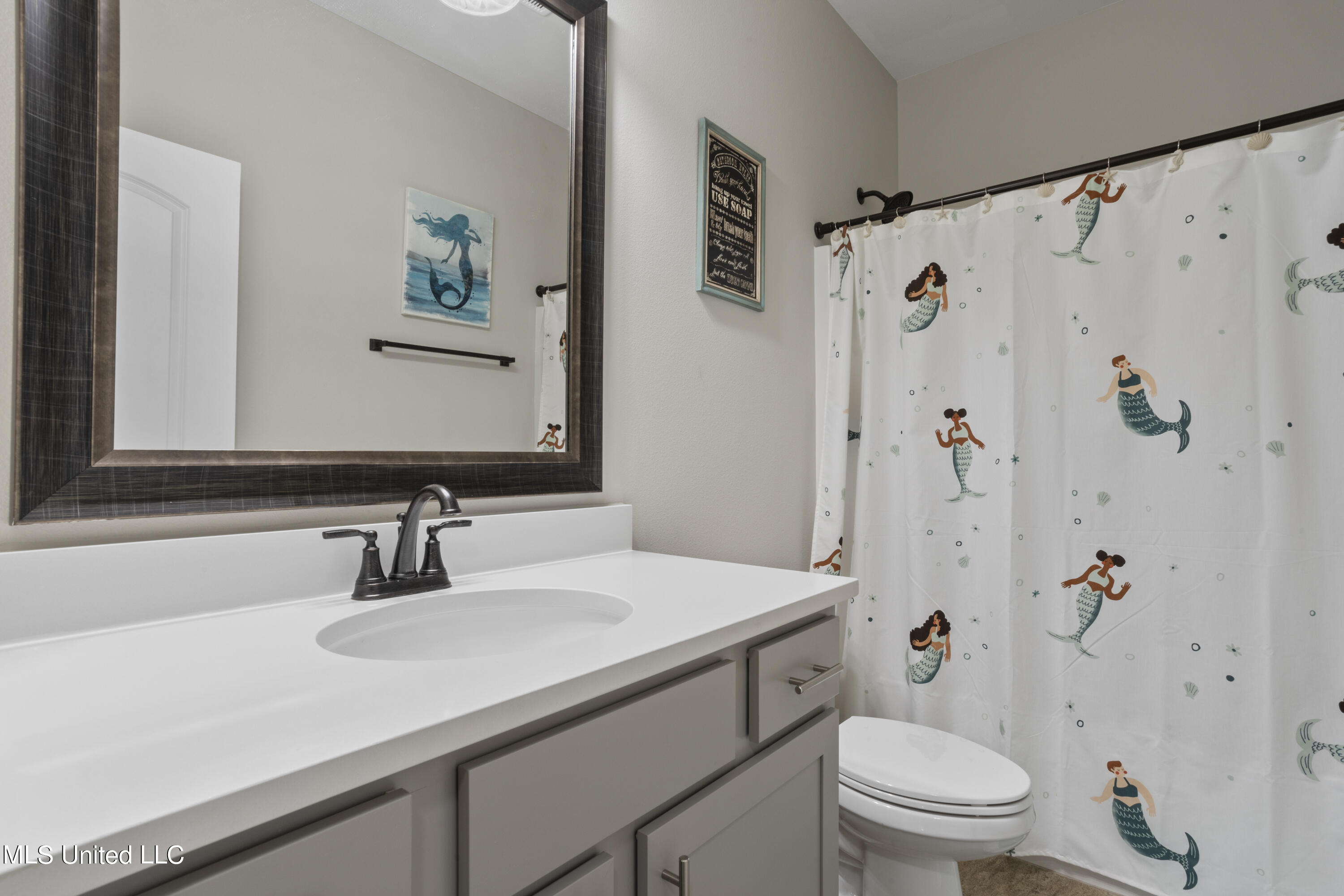 24601 Knollwood Drive