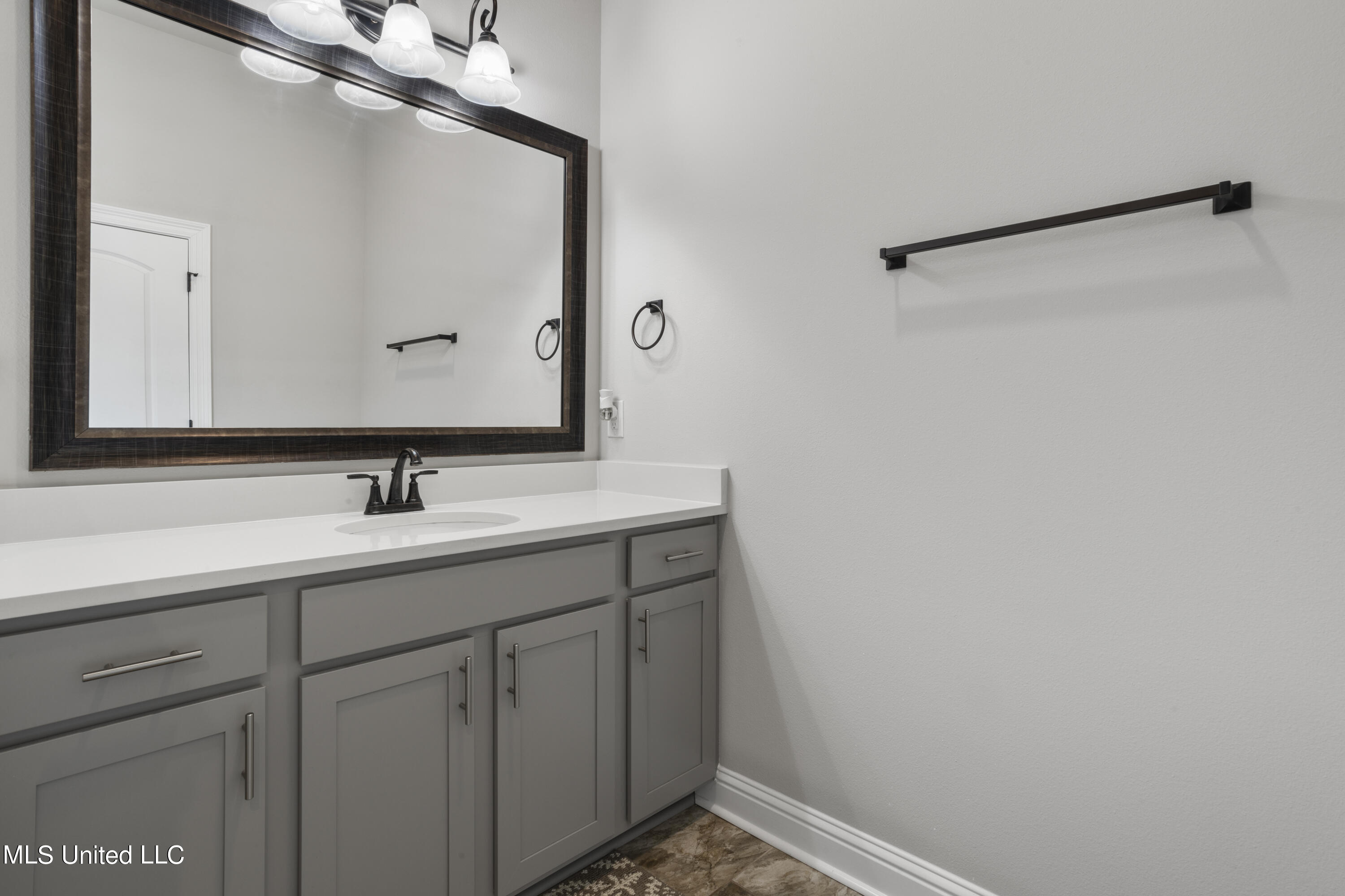 24601 Knollwood Drive