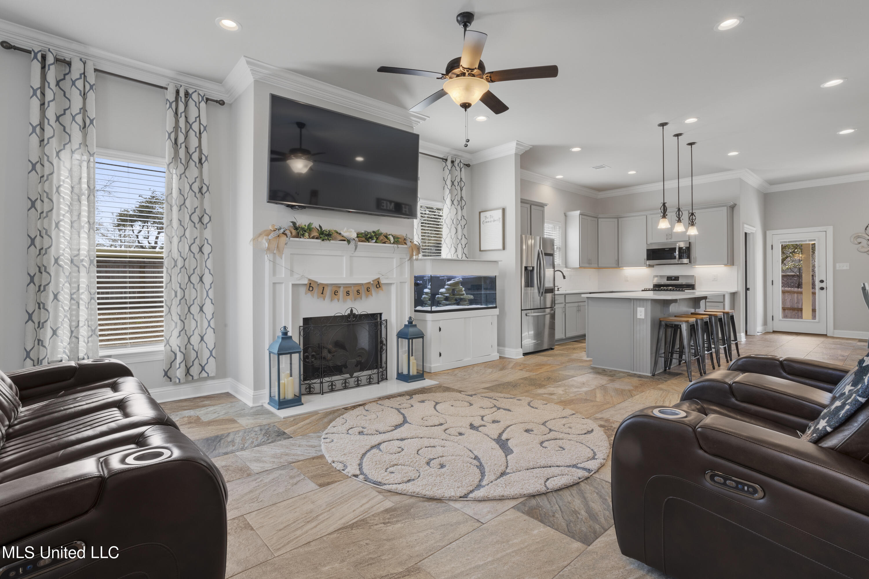 24601 Knollwood Drive