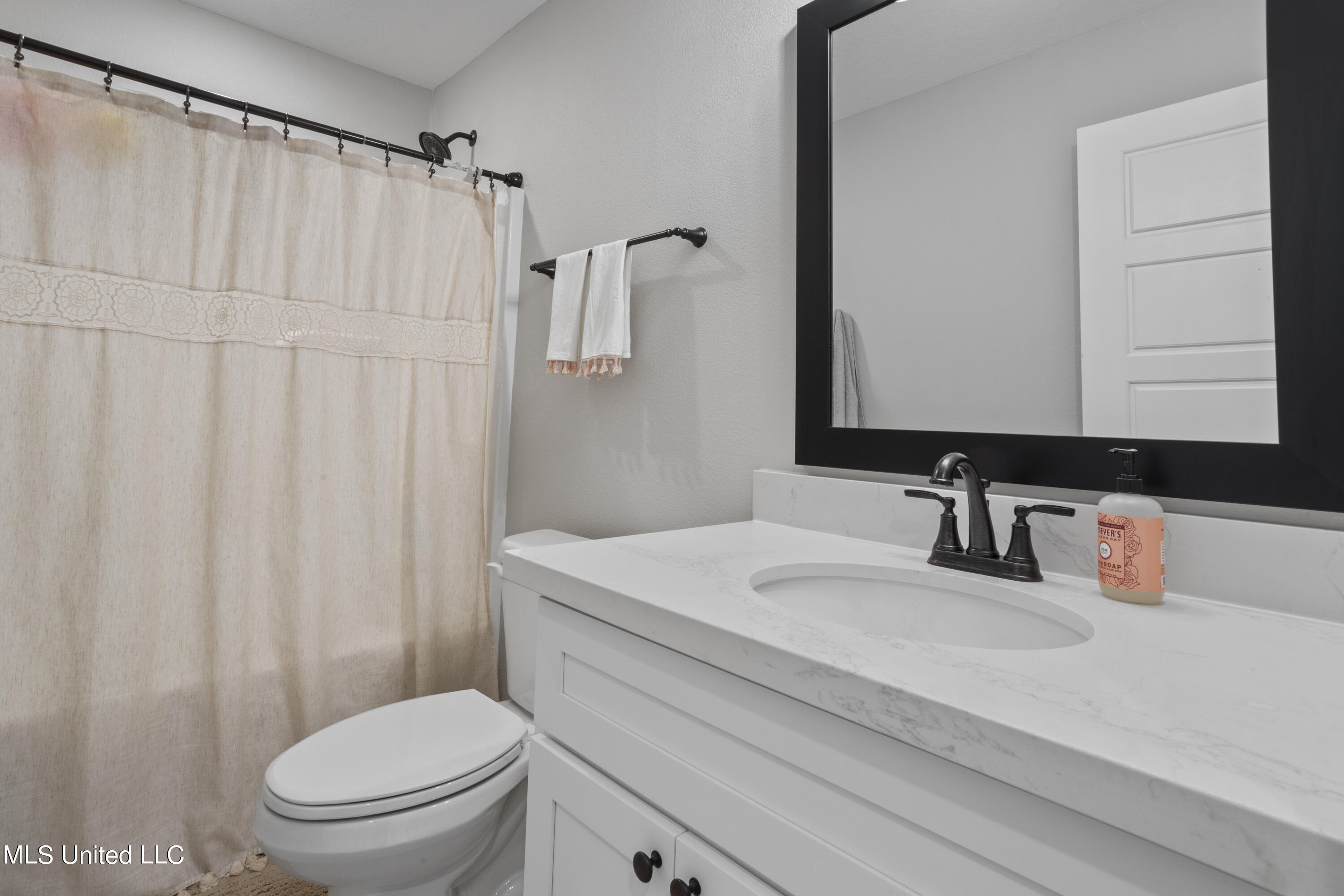 13804 E El Bonito Drive