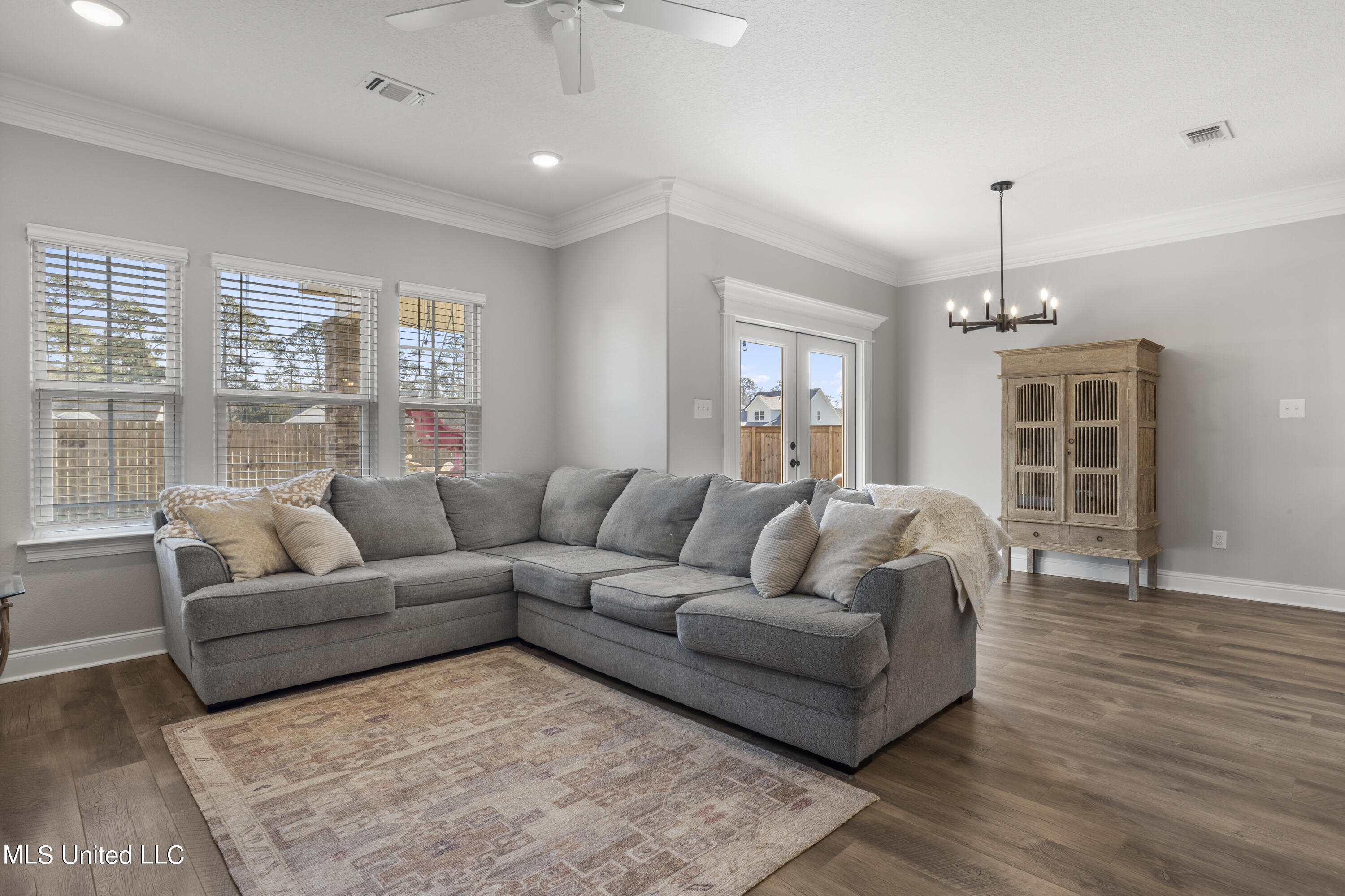 13804 E El Bonito Drive