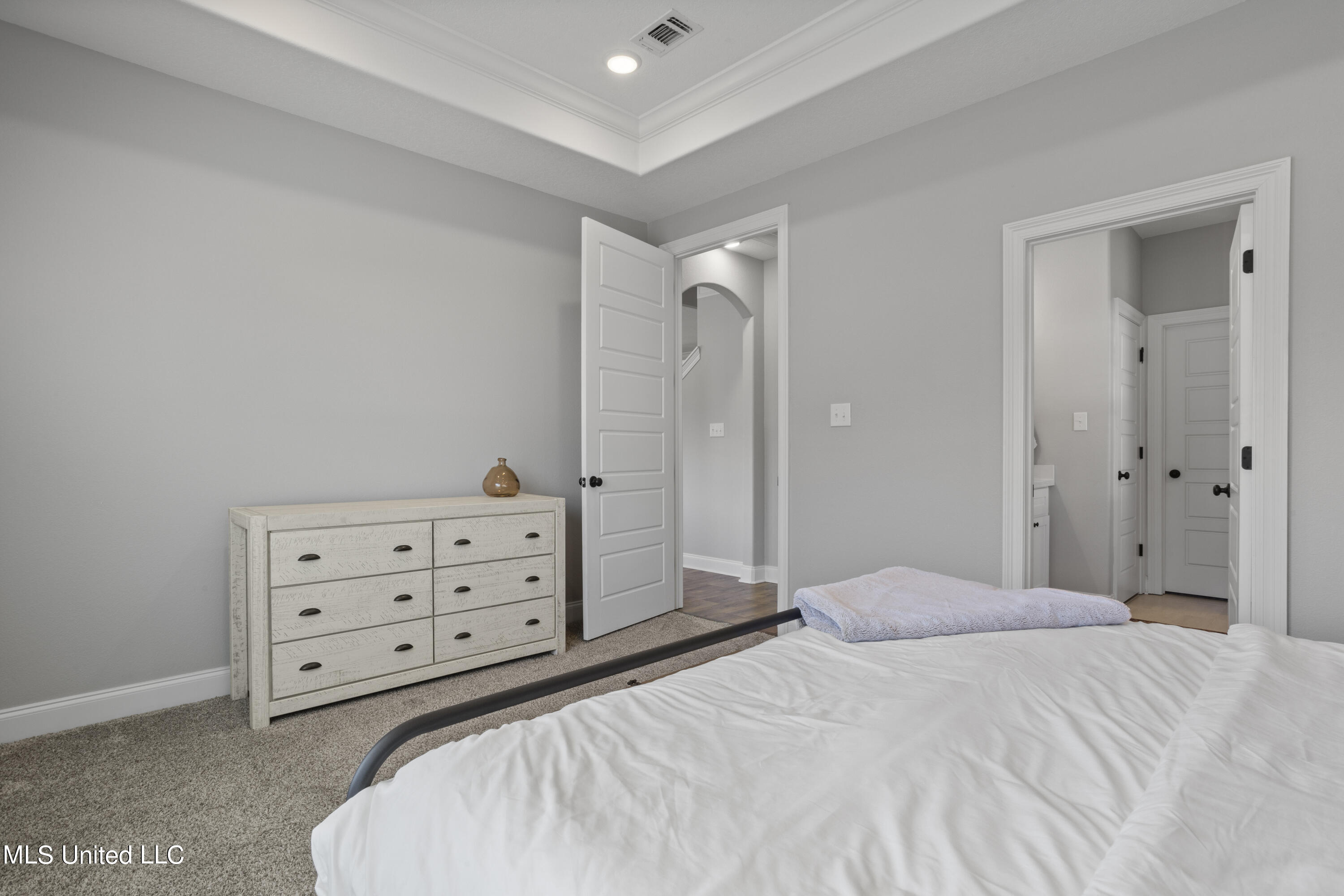 13804 E El Bonito Drive