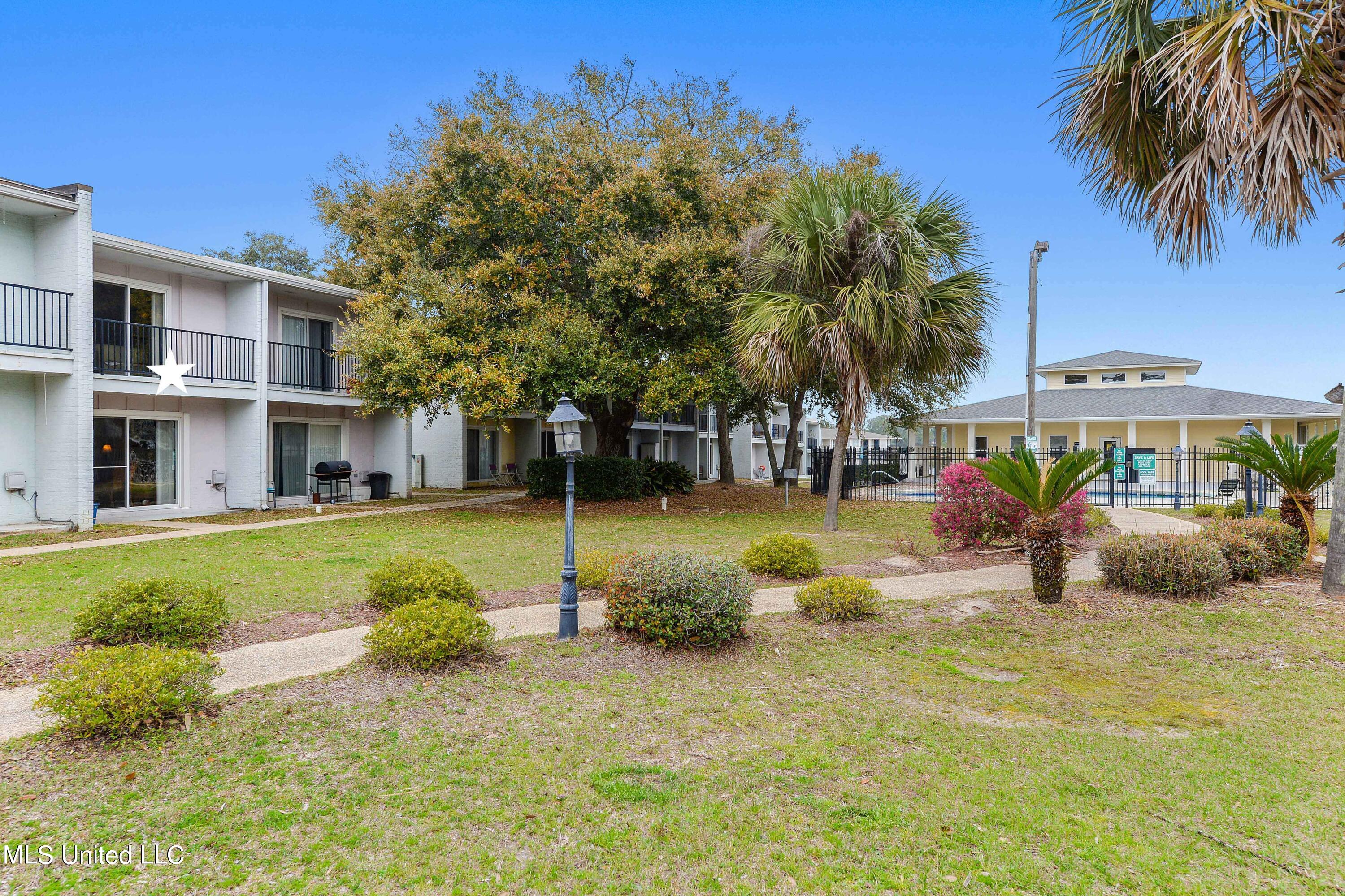 3230 Cumberland Road, 51