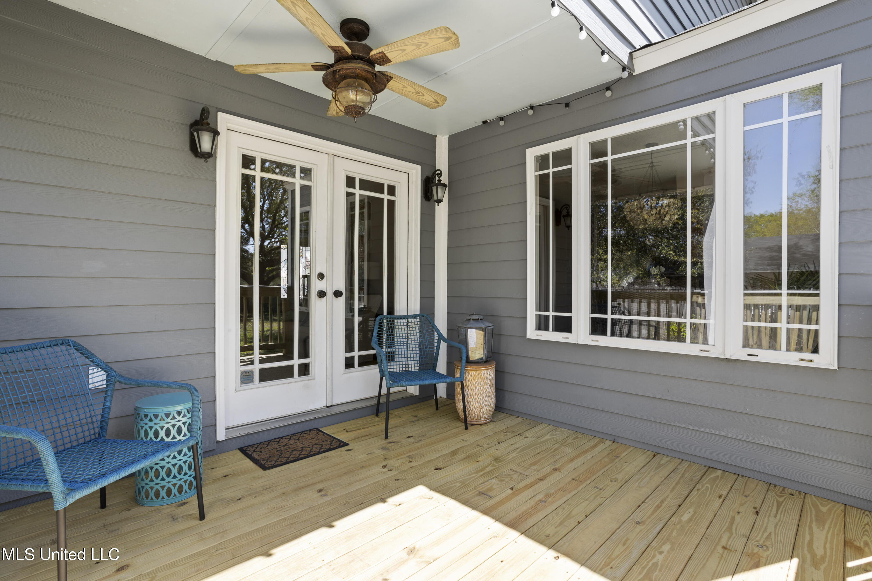 14525 Porteaux Bay Drive