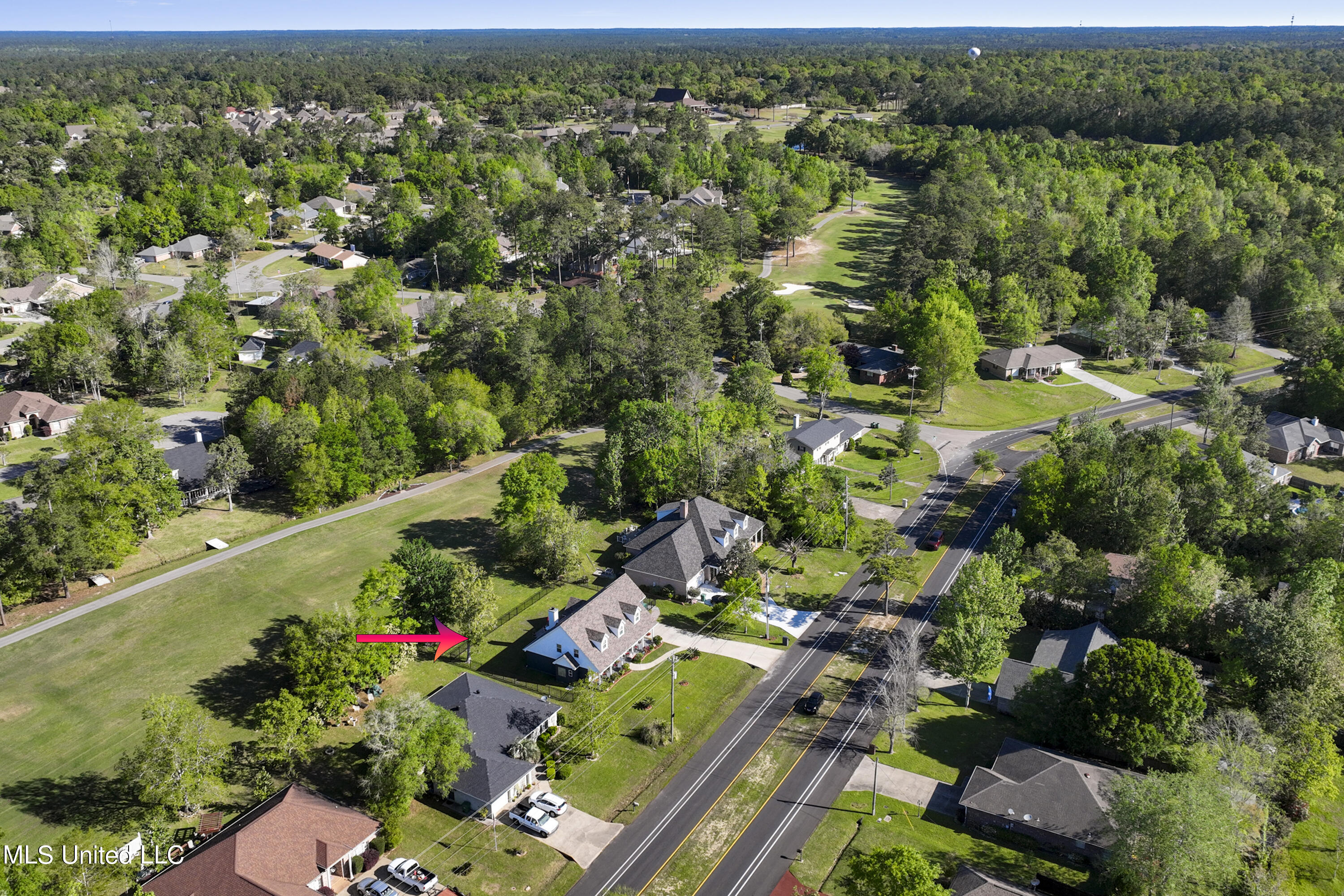 57143 E Diamondhead Drive