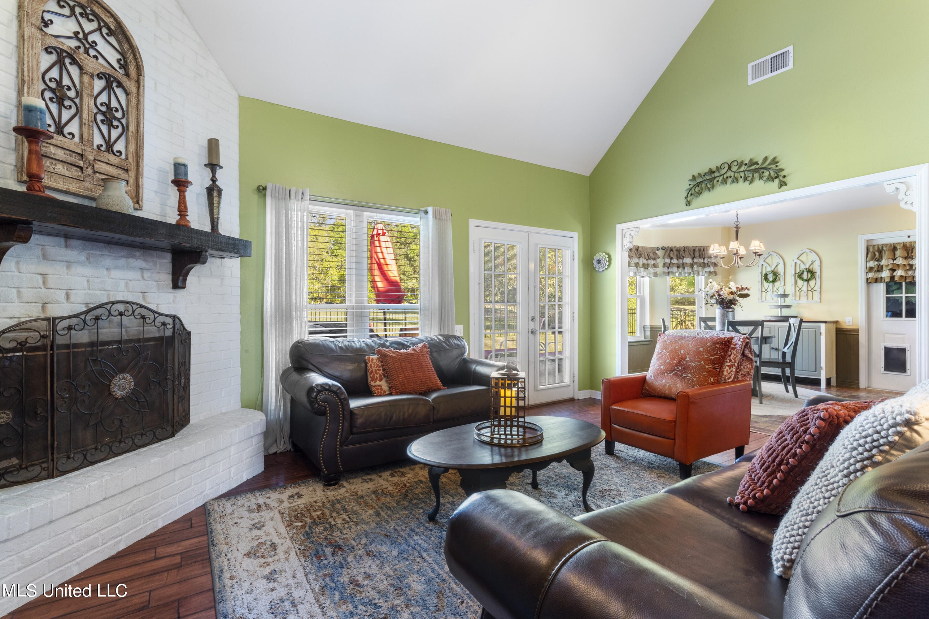 57143 E Diamondhead Drive