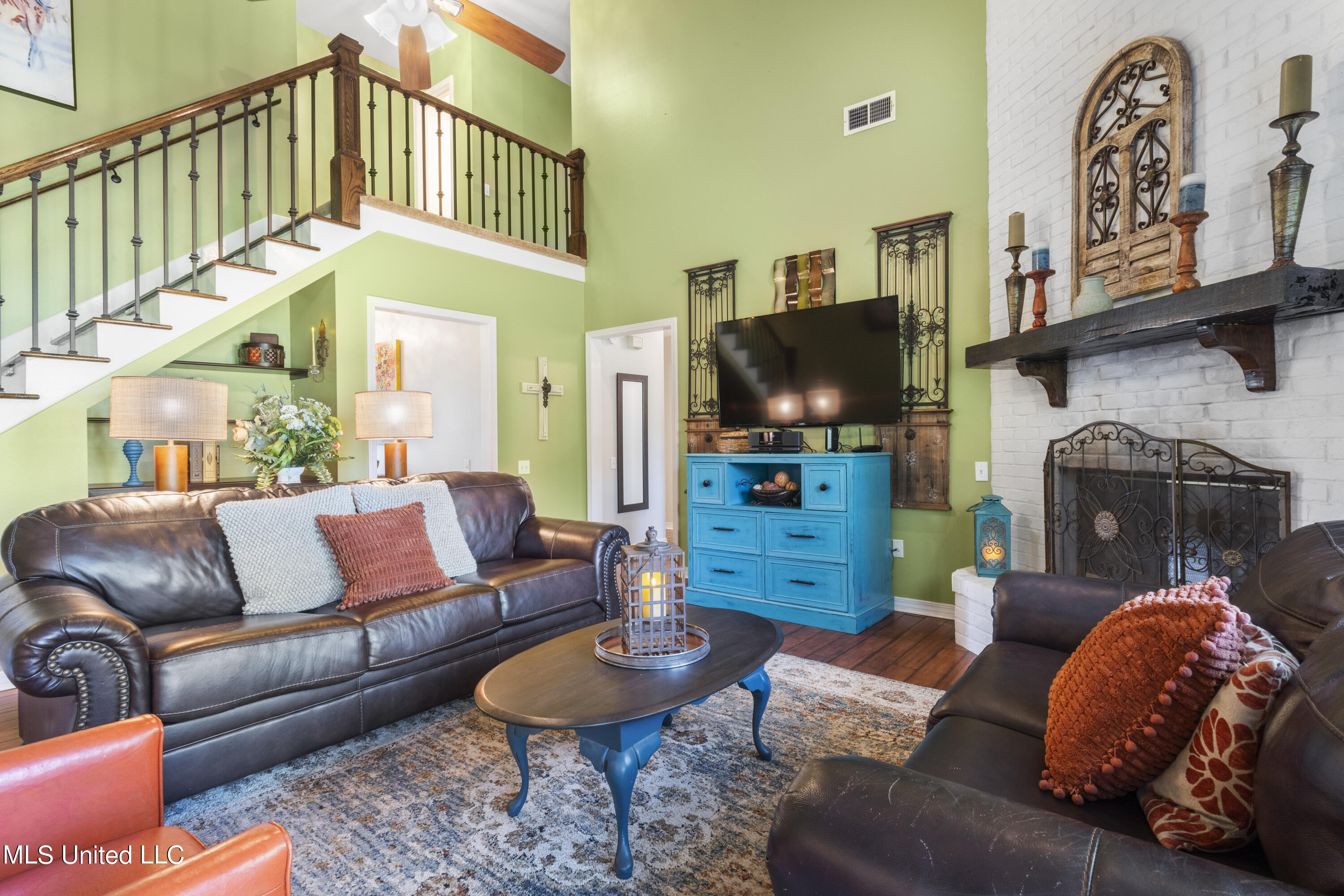 57143 E Diamondhead Drive