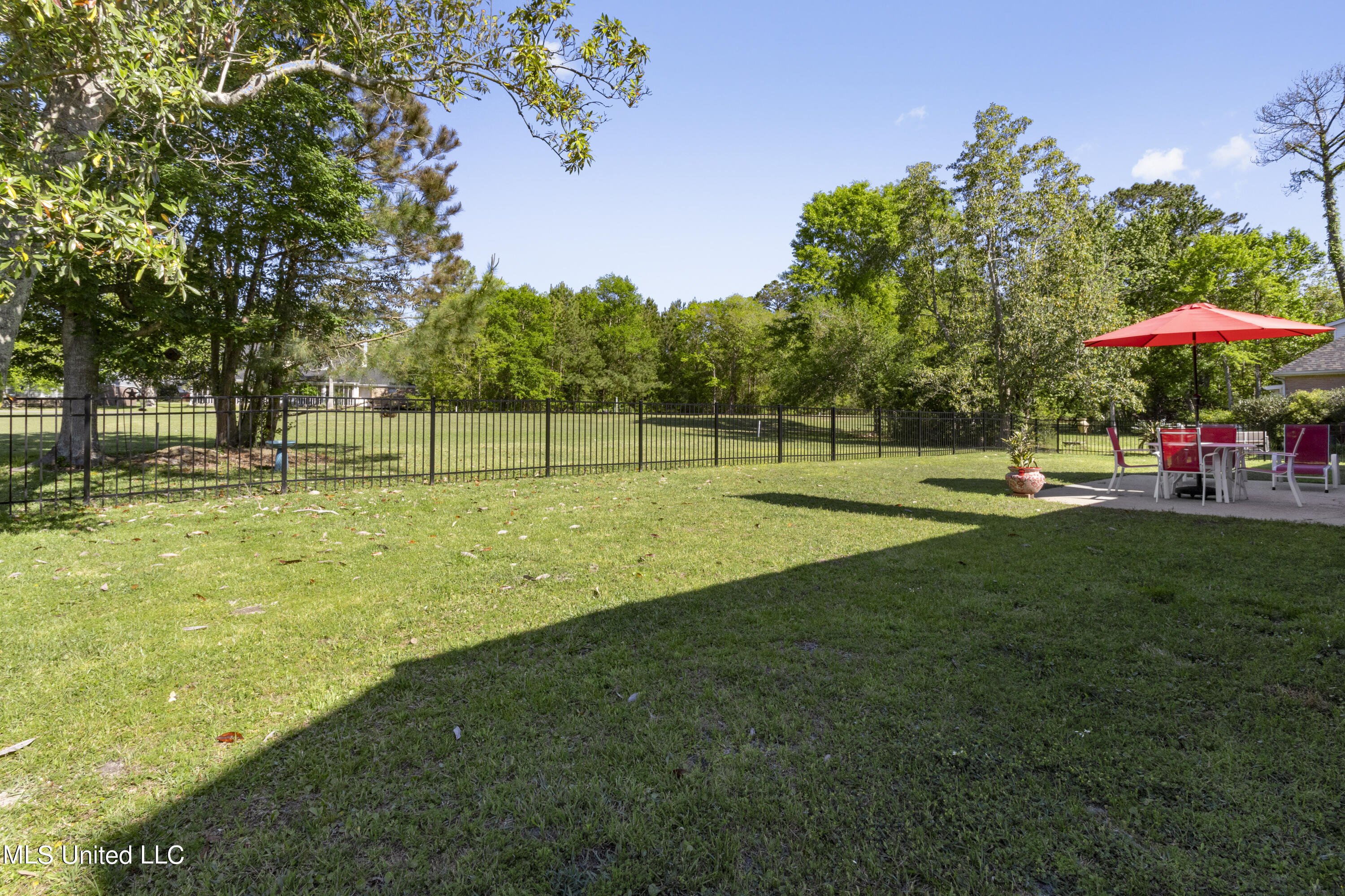 57143 E Diamondhead Drive