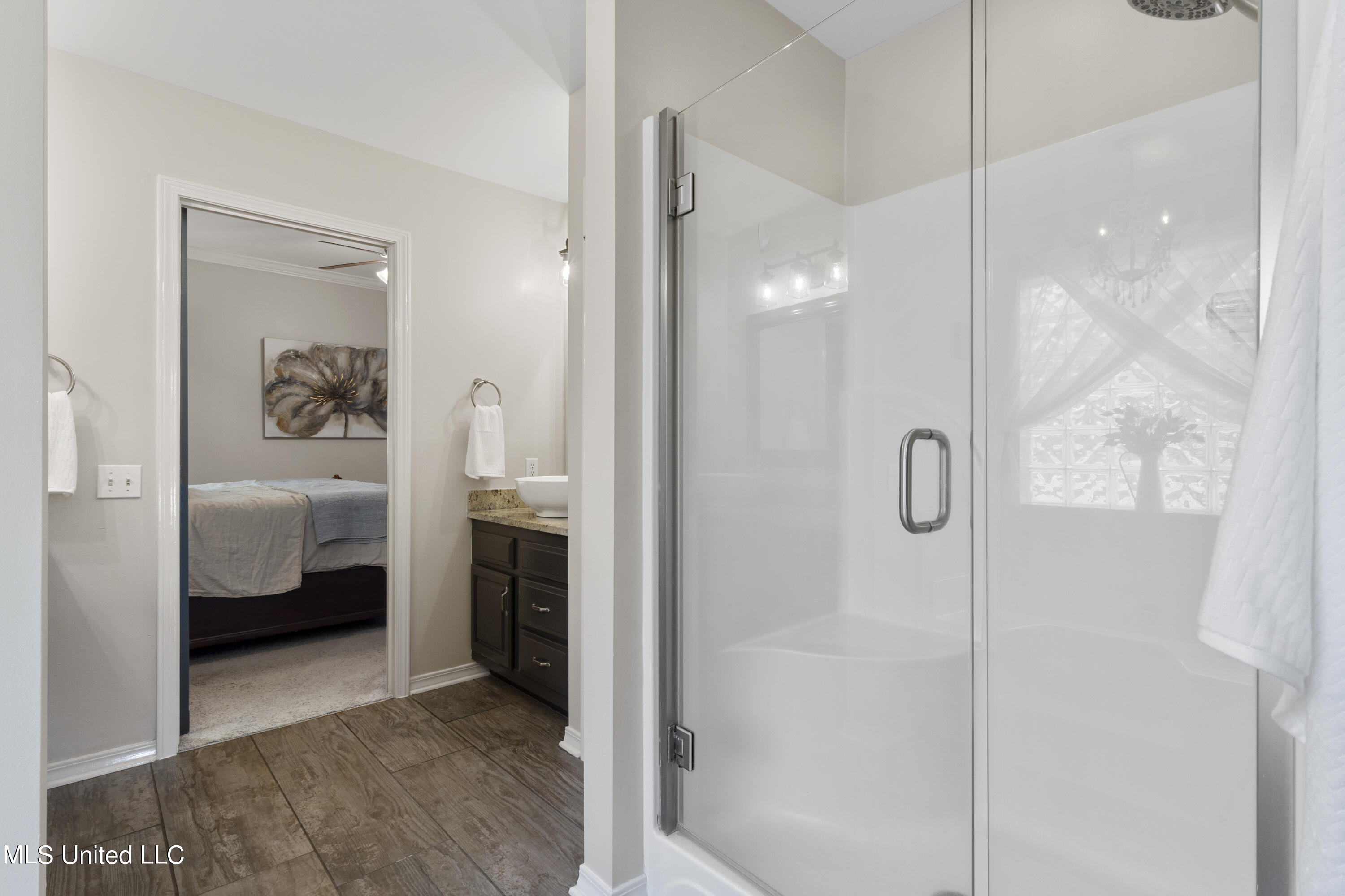 57143 E Diamondhead Drive