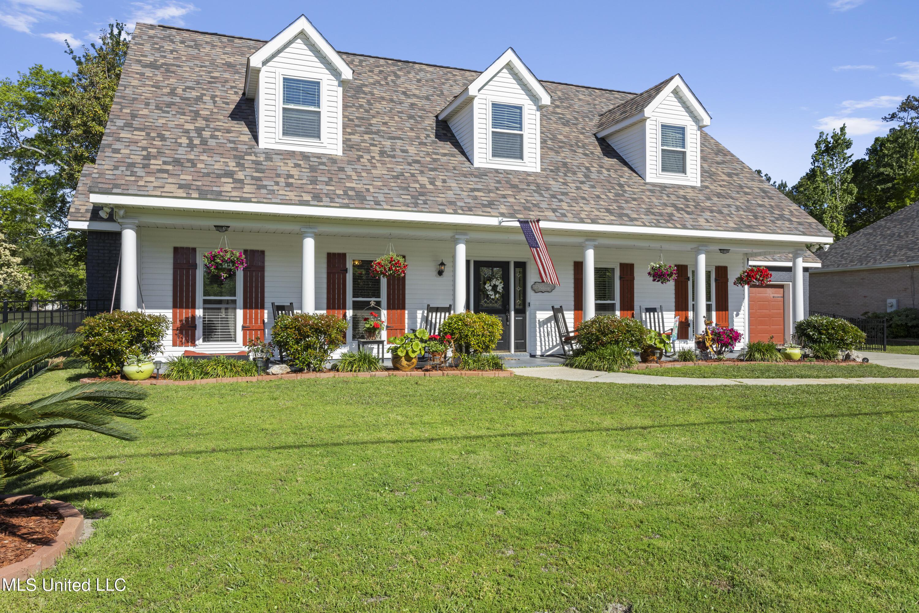 57143 E Diamondhead Drive