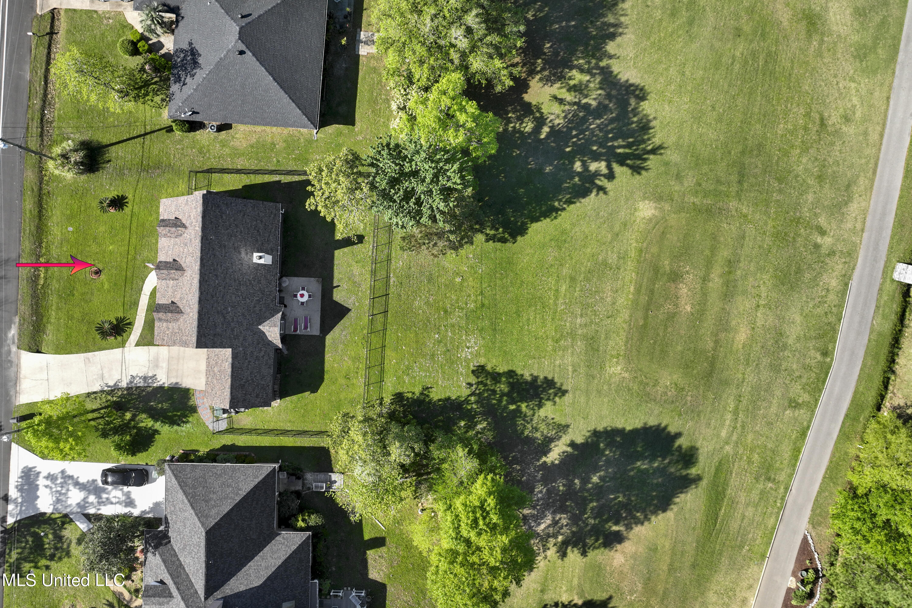 57143 E Diamondhead Drive