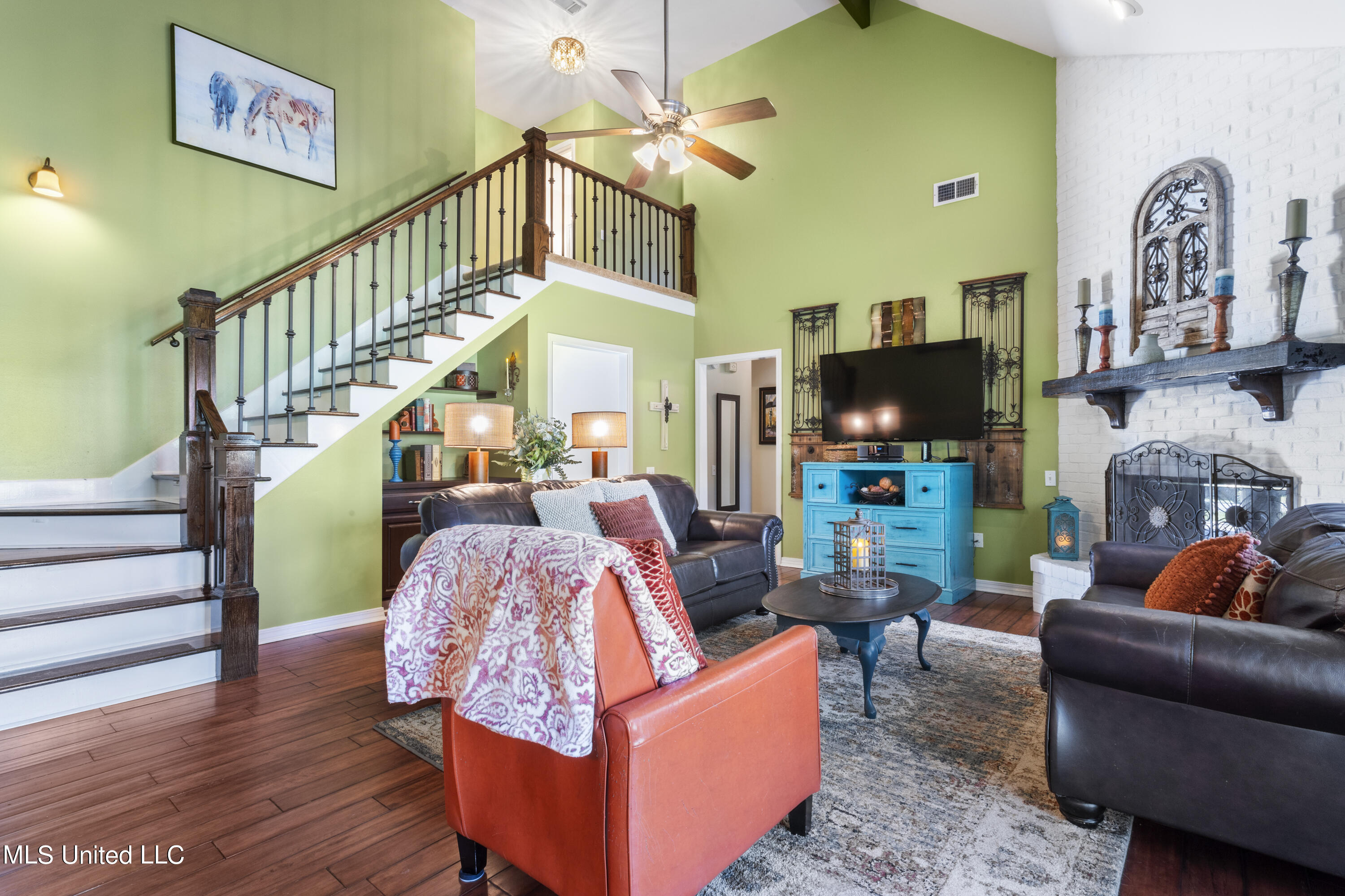 57143 E Diamondhead Drive