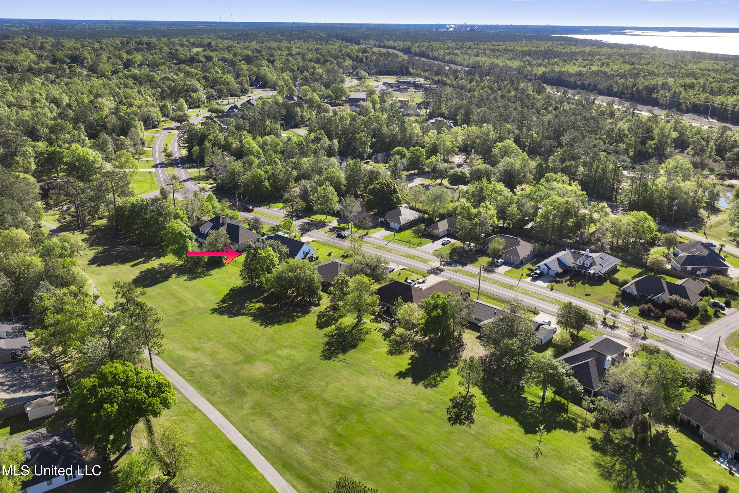 57143 E Diamondhead Drive