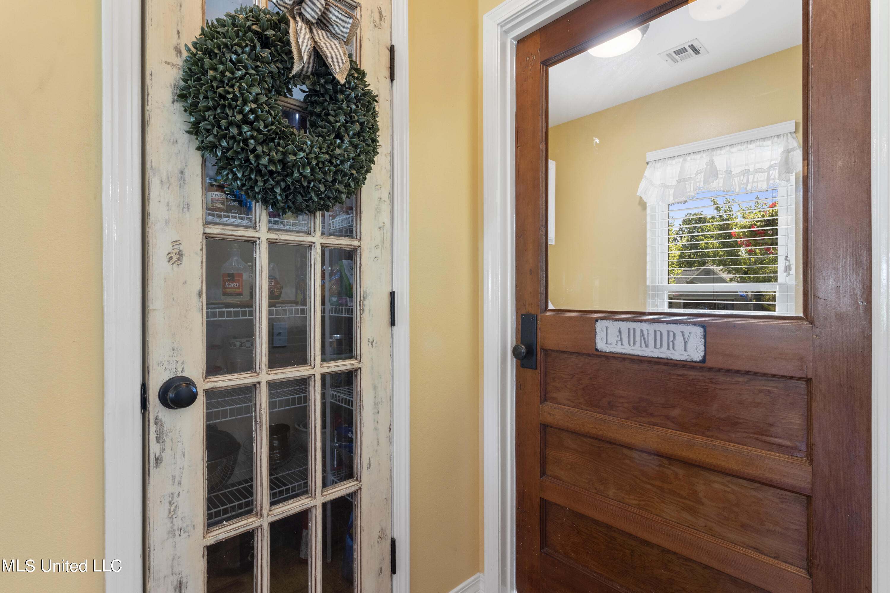 57143 E Diamondhead Drive