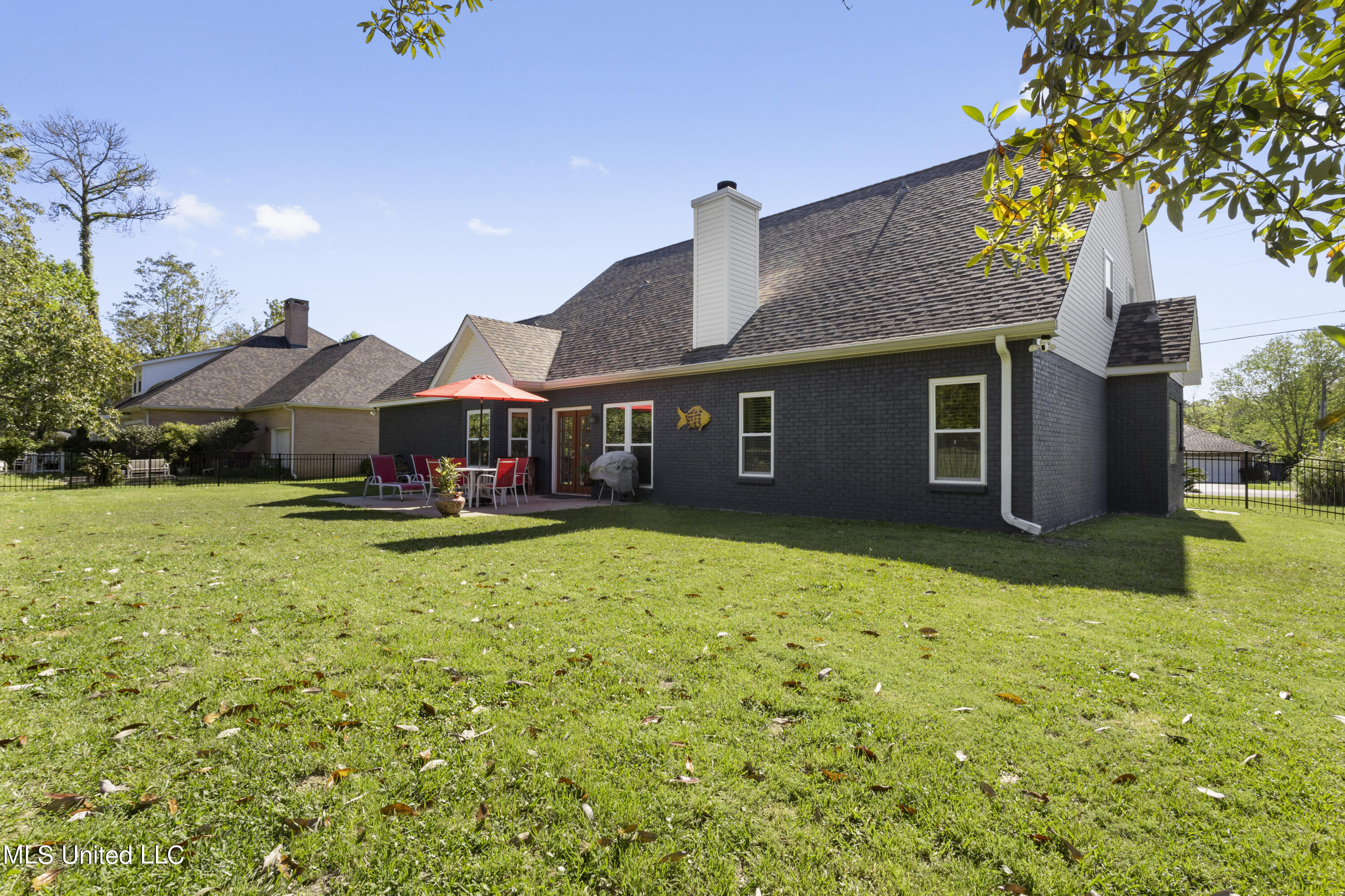 57143 E Diamondhead Drive