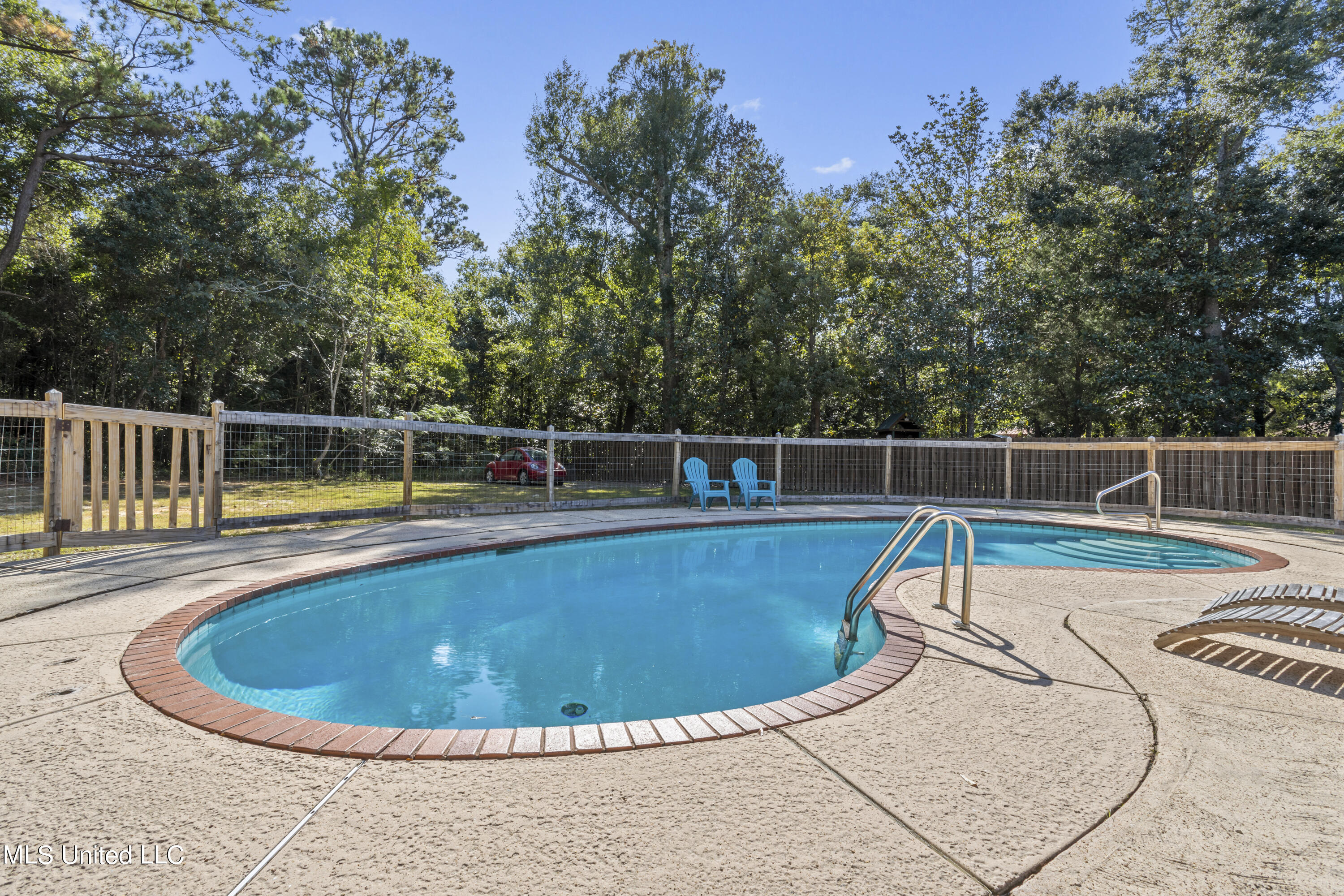 2022 Kensington Avenue