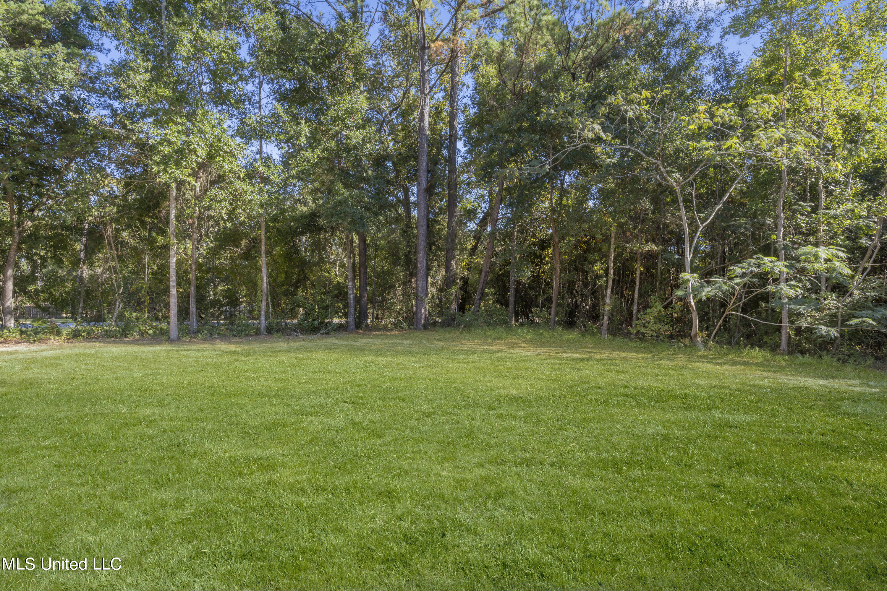 2022 Kensington Avenue