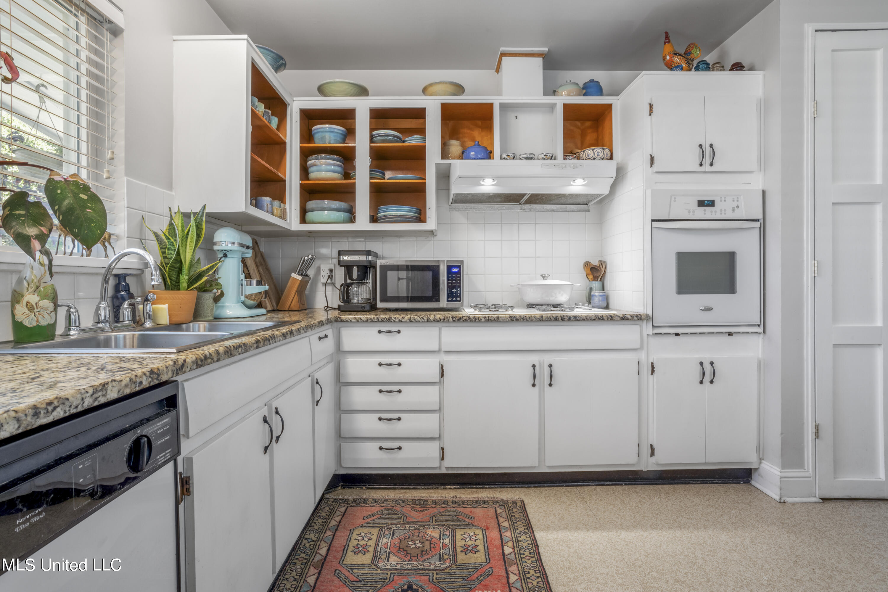 2022 Kensington Avenue