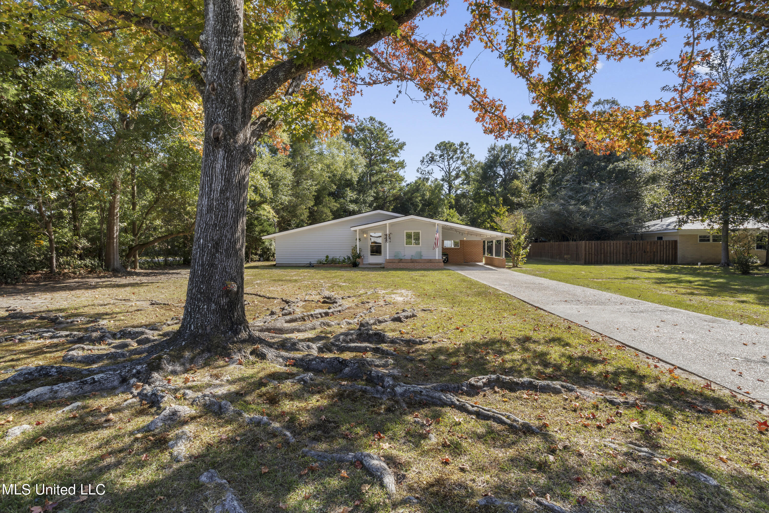 2022 Kensington Avenue