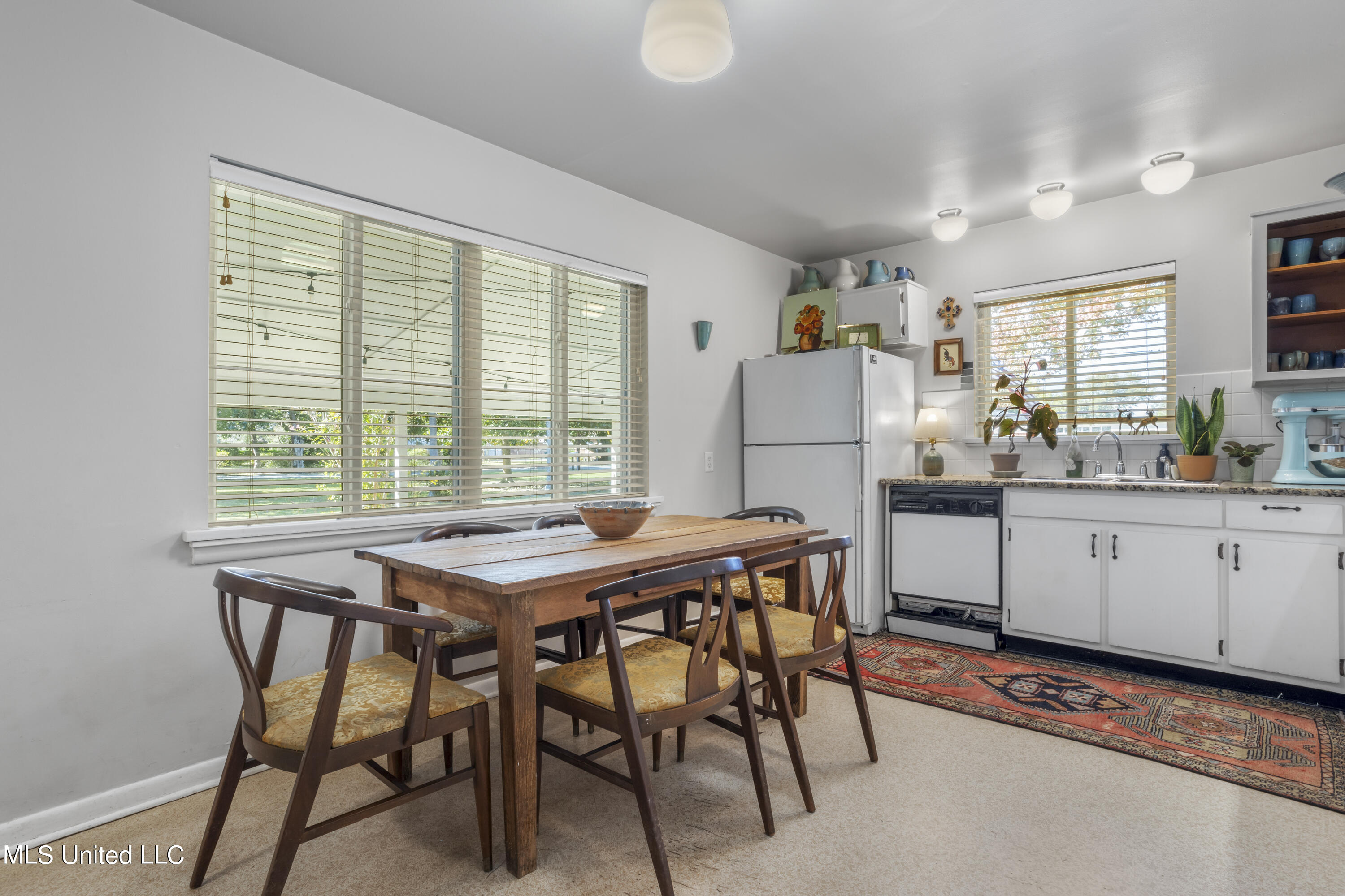 2022 Kensington Avenue